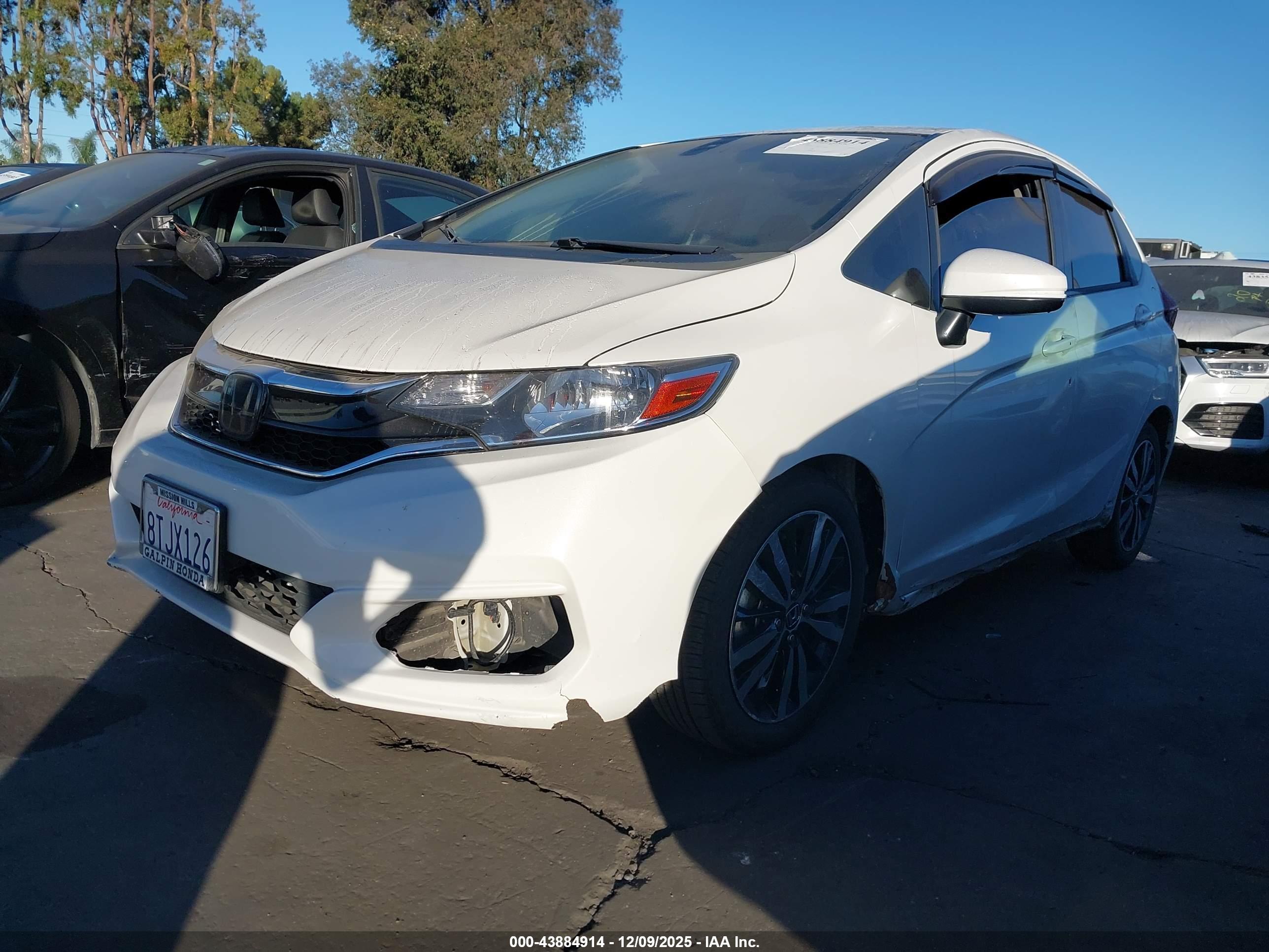 HONDA FIT image 2