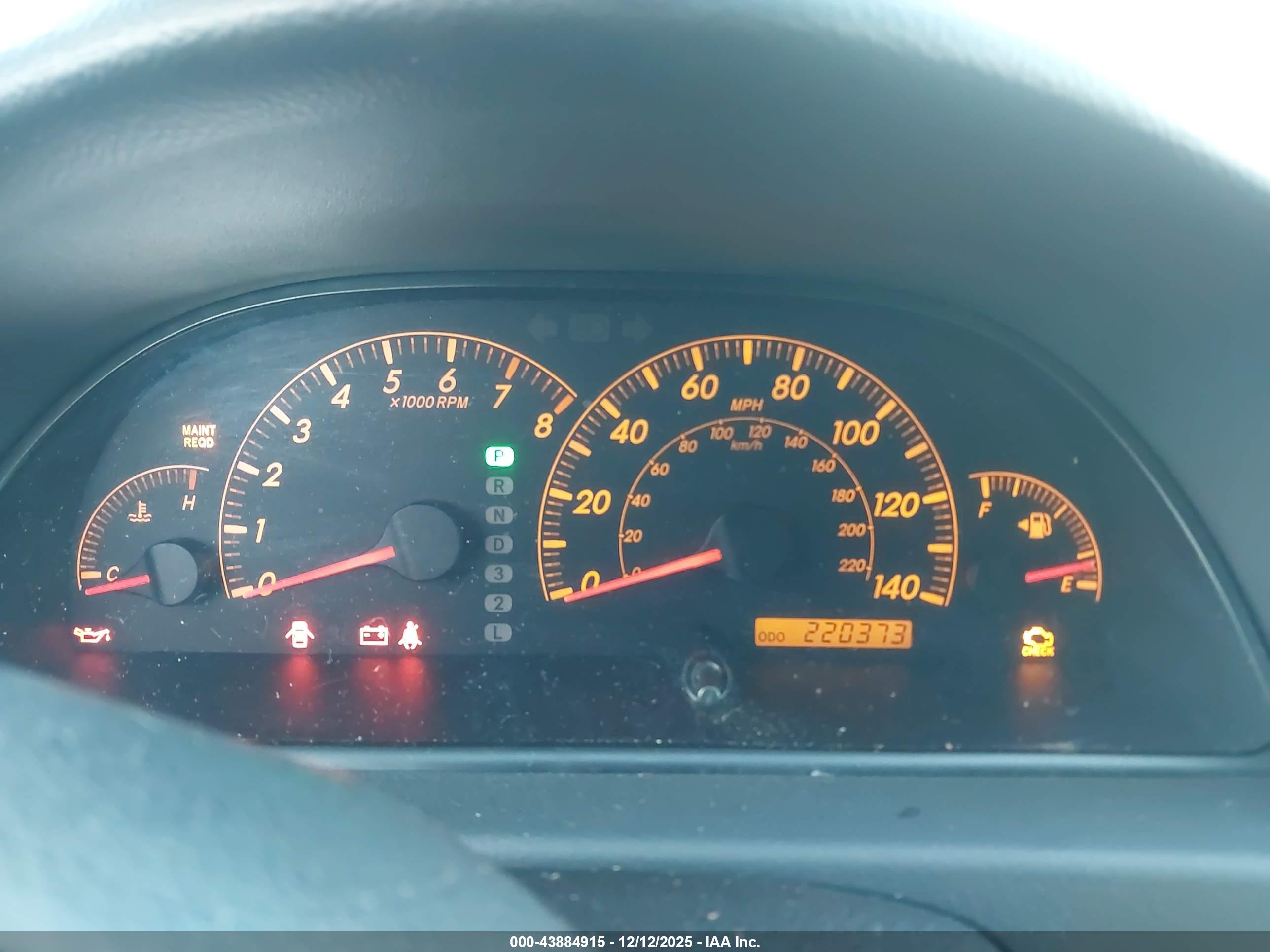 TOYOTA CAMRY image 7