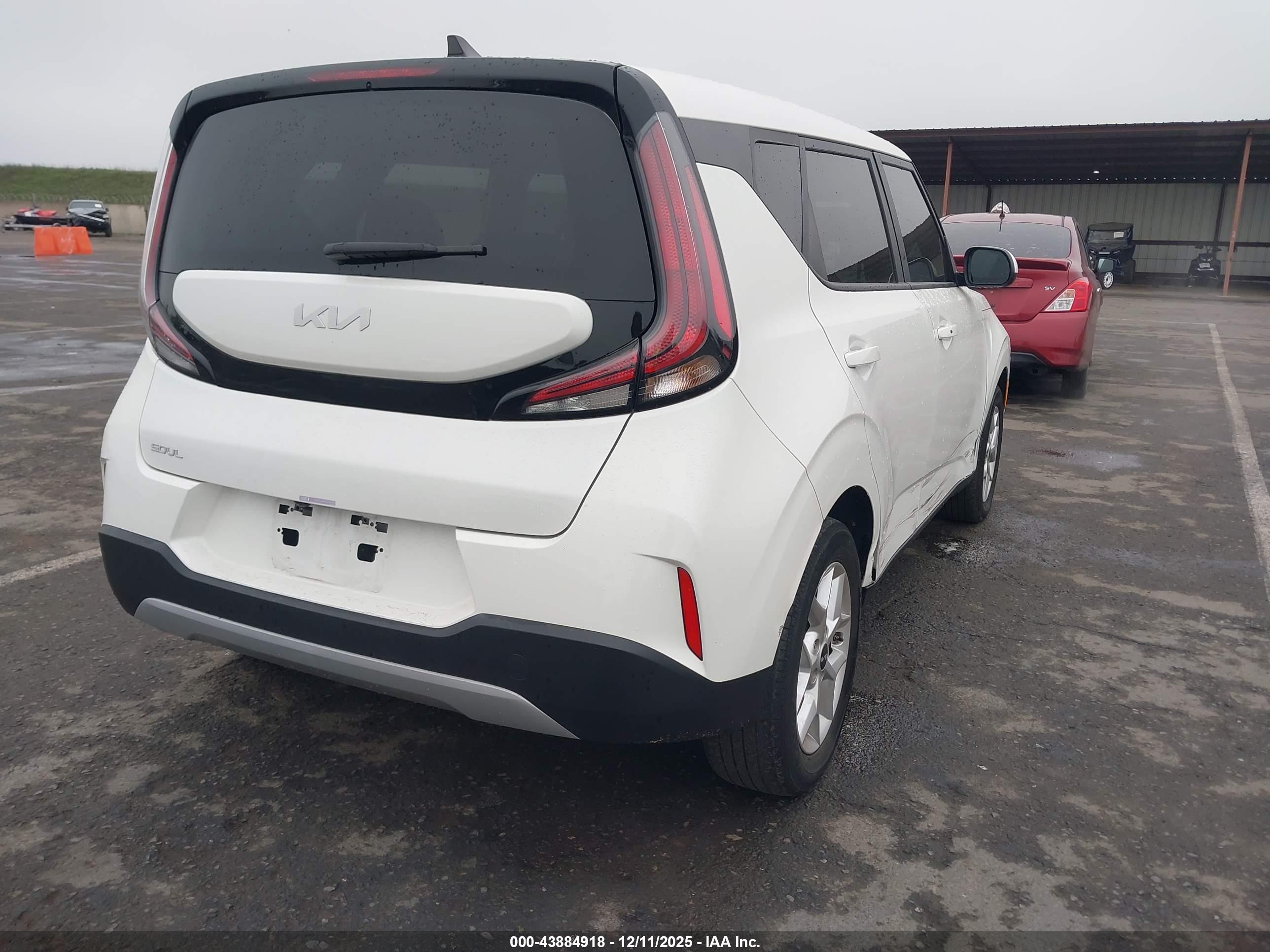 KIA SOUL image 4
