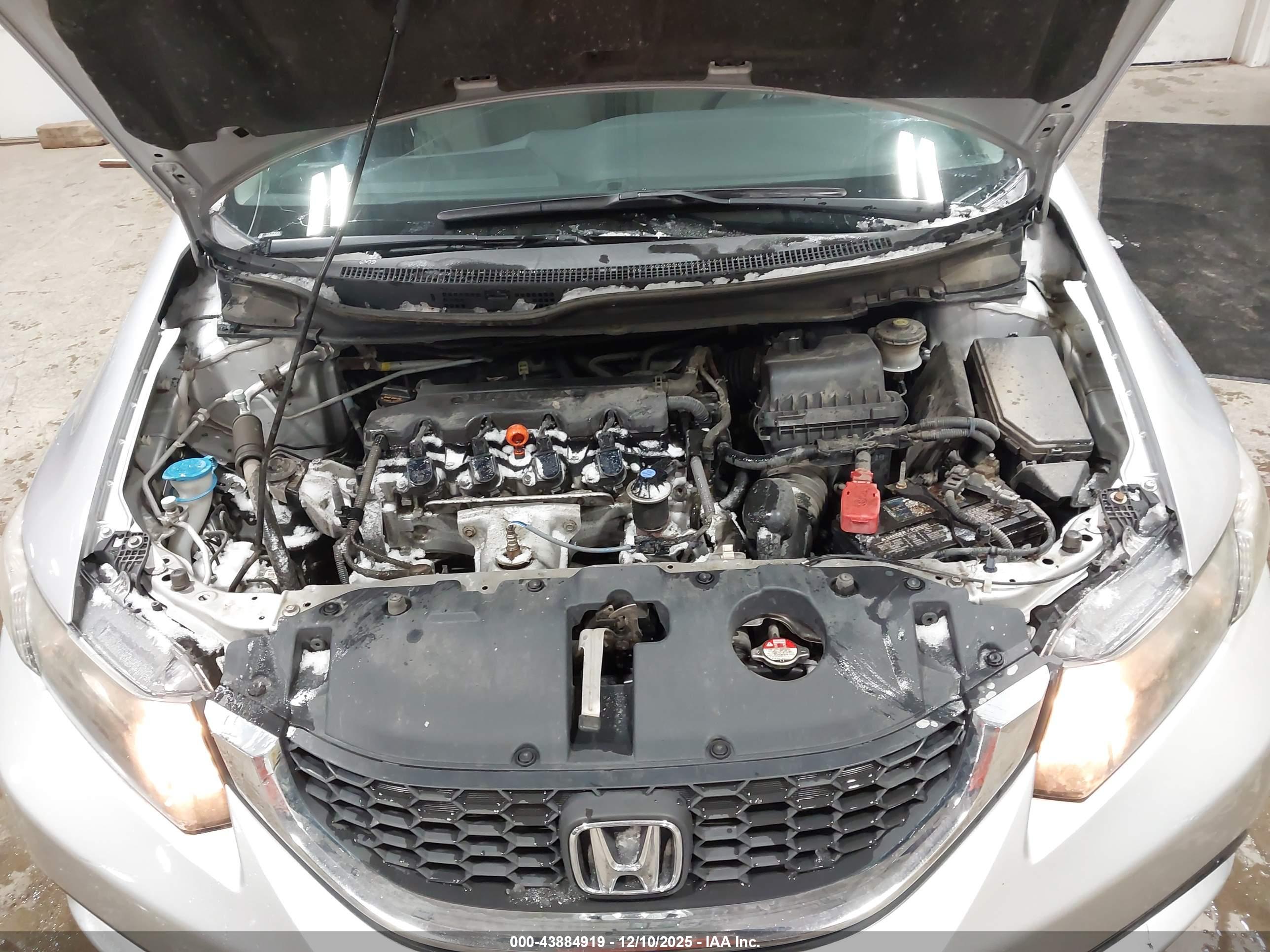 HONDA CIVIC image 10