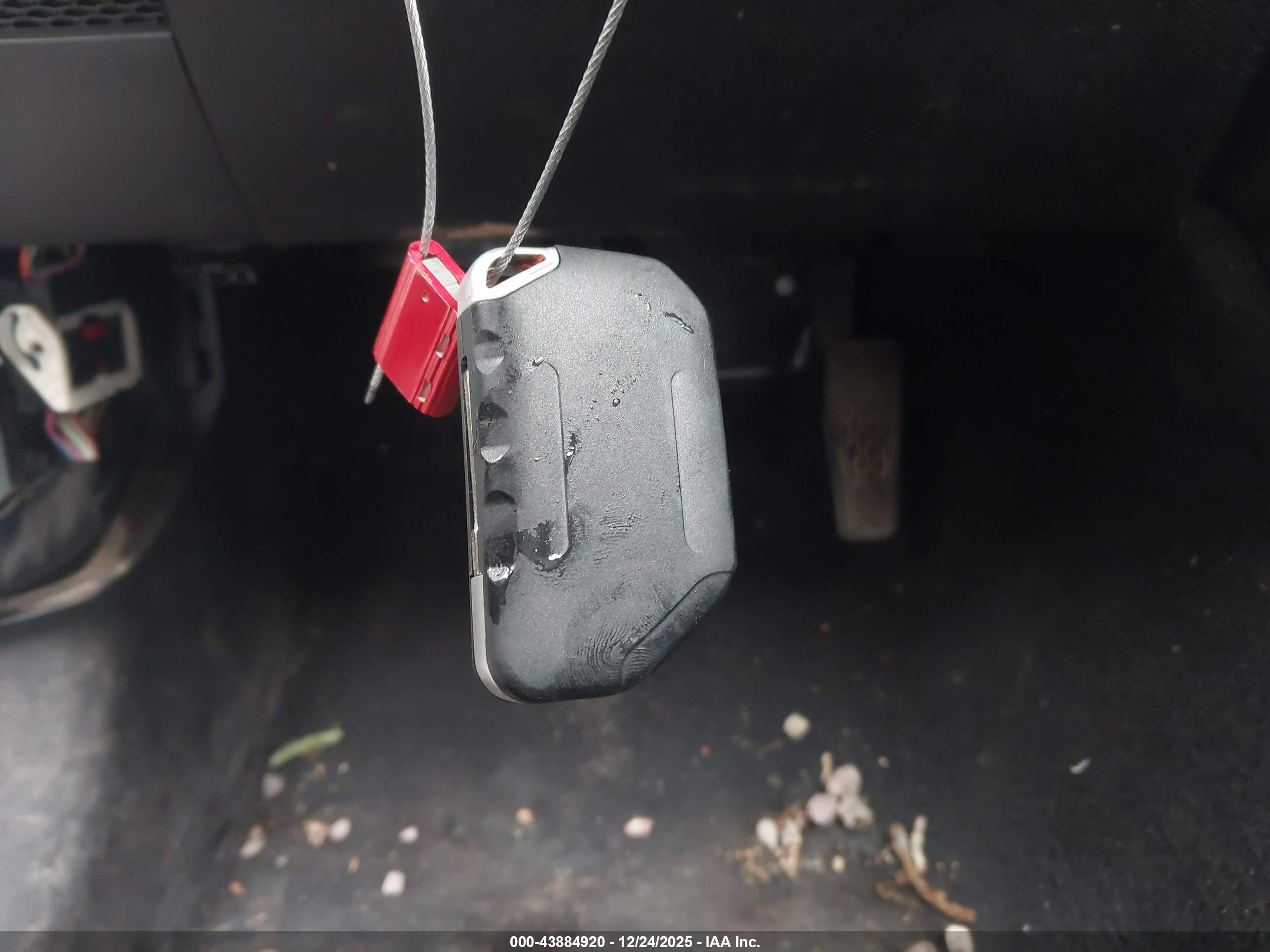 JEEP GLADIATOR image 11