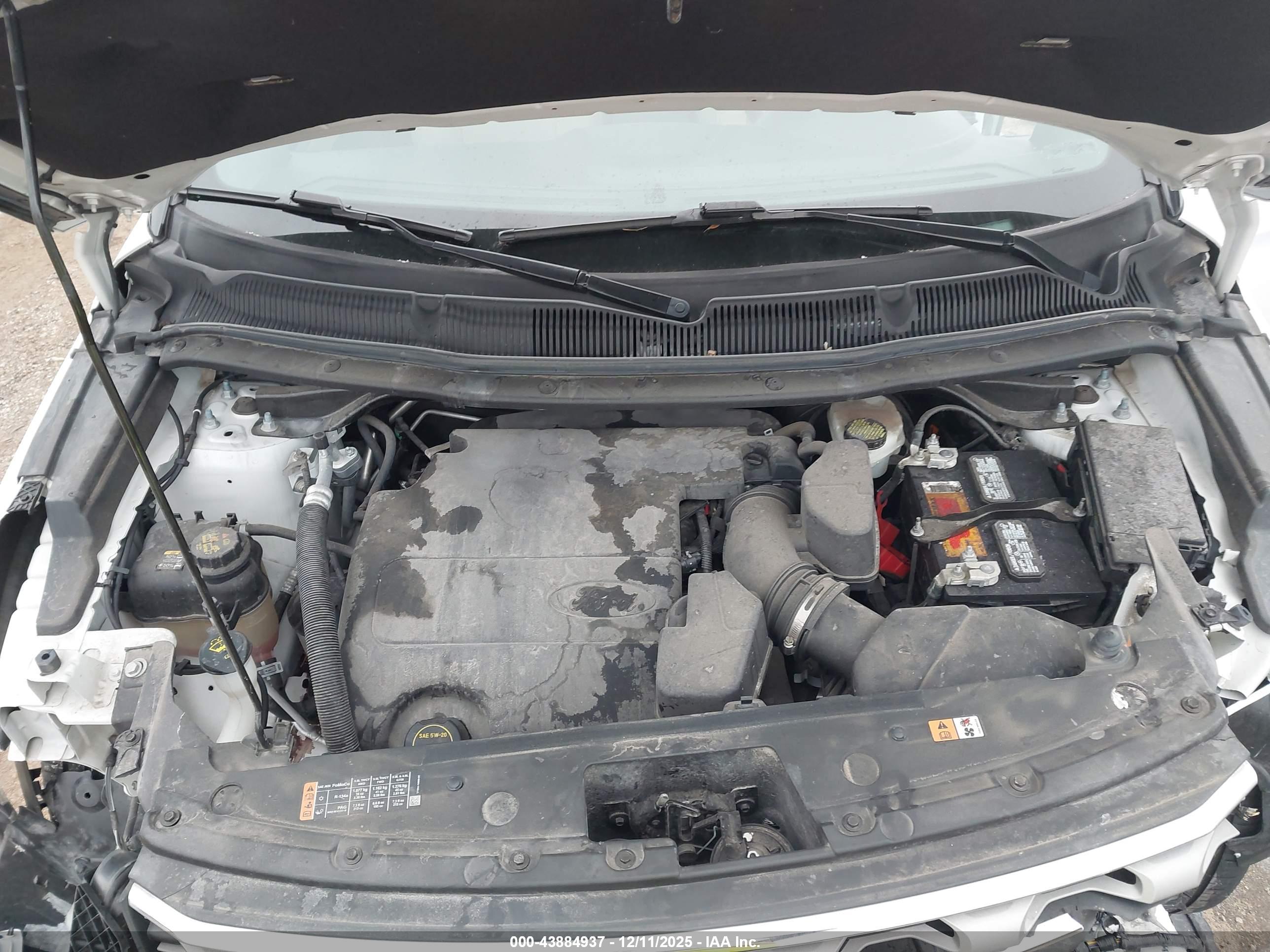 FORD EXPLORER image 10
