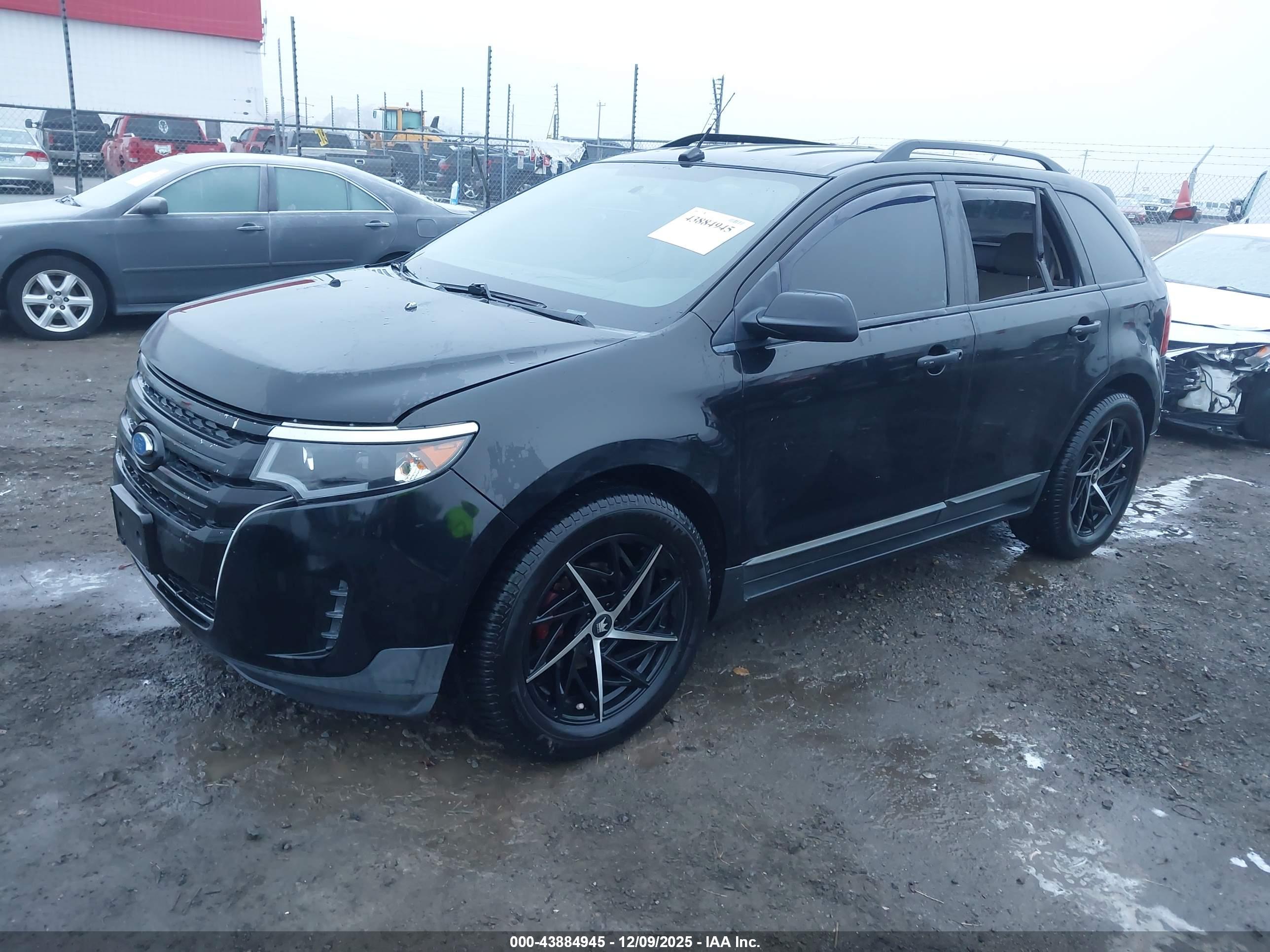 FORD EDGE image 2