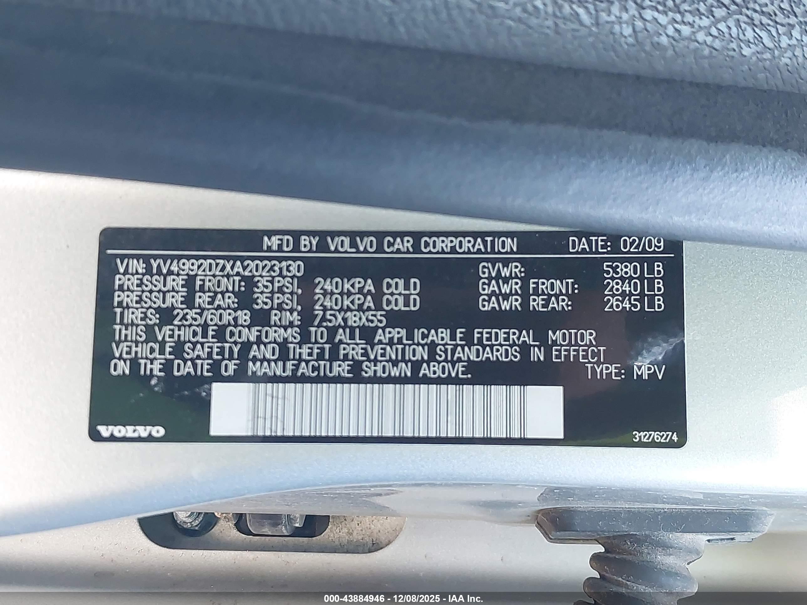 VOLVO XC60 image 9
