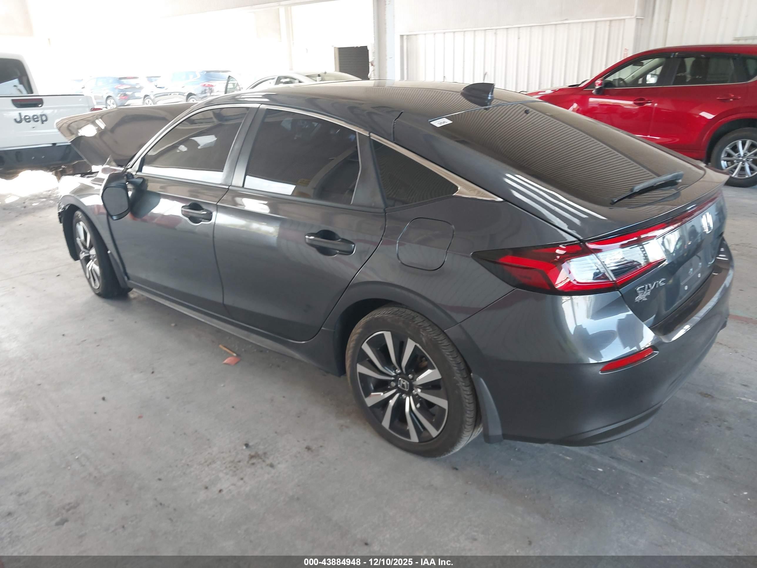 HONDA CIVIC image 3