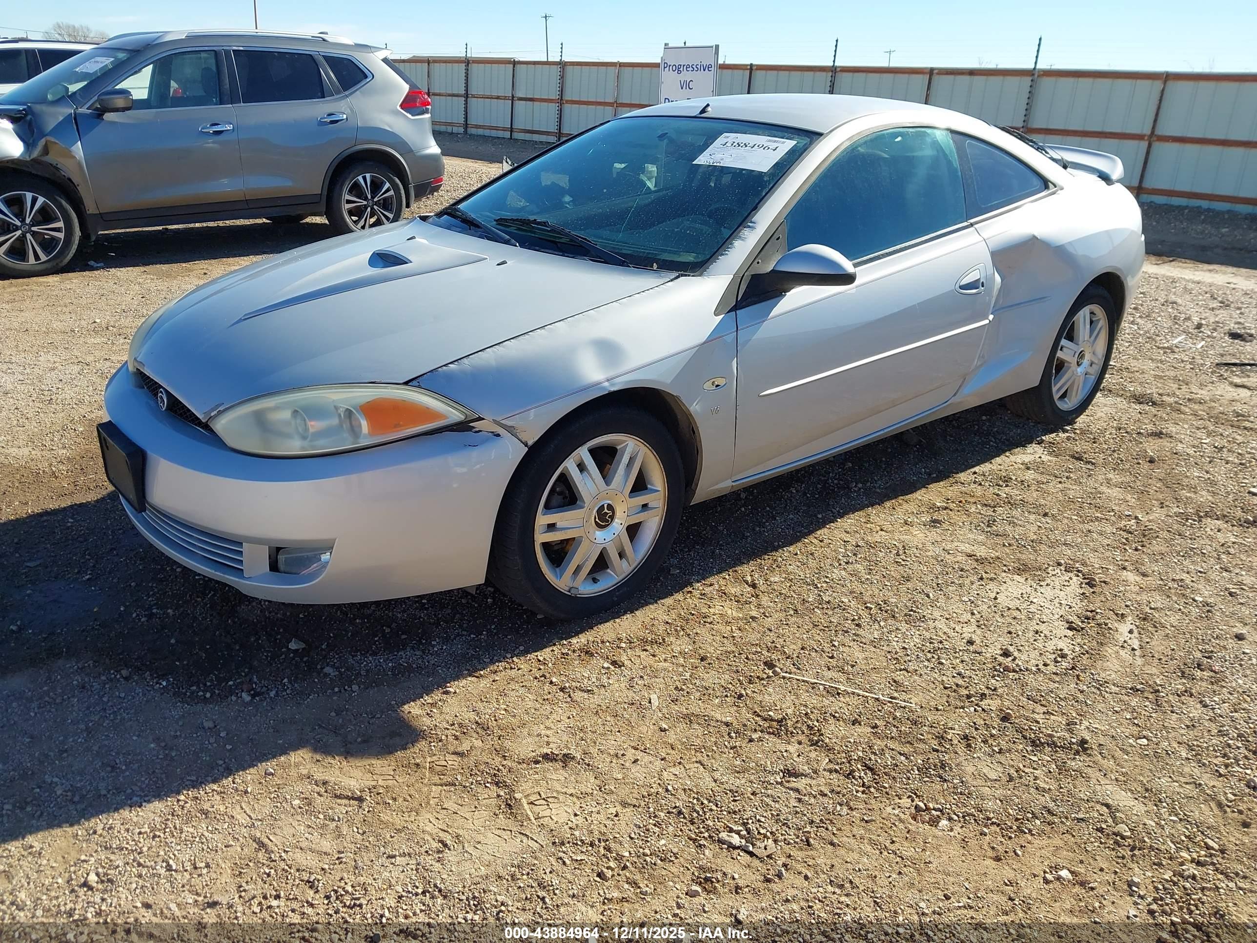 MERCURY COUGAR image 2