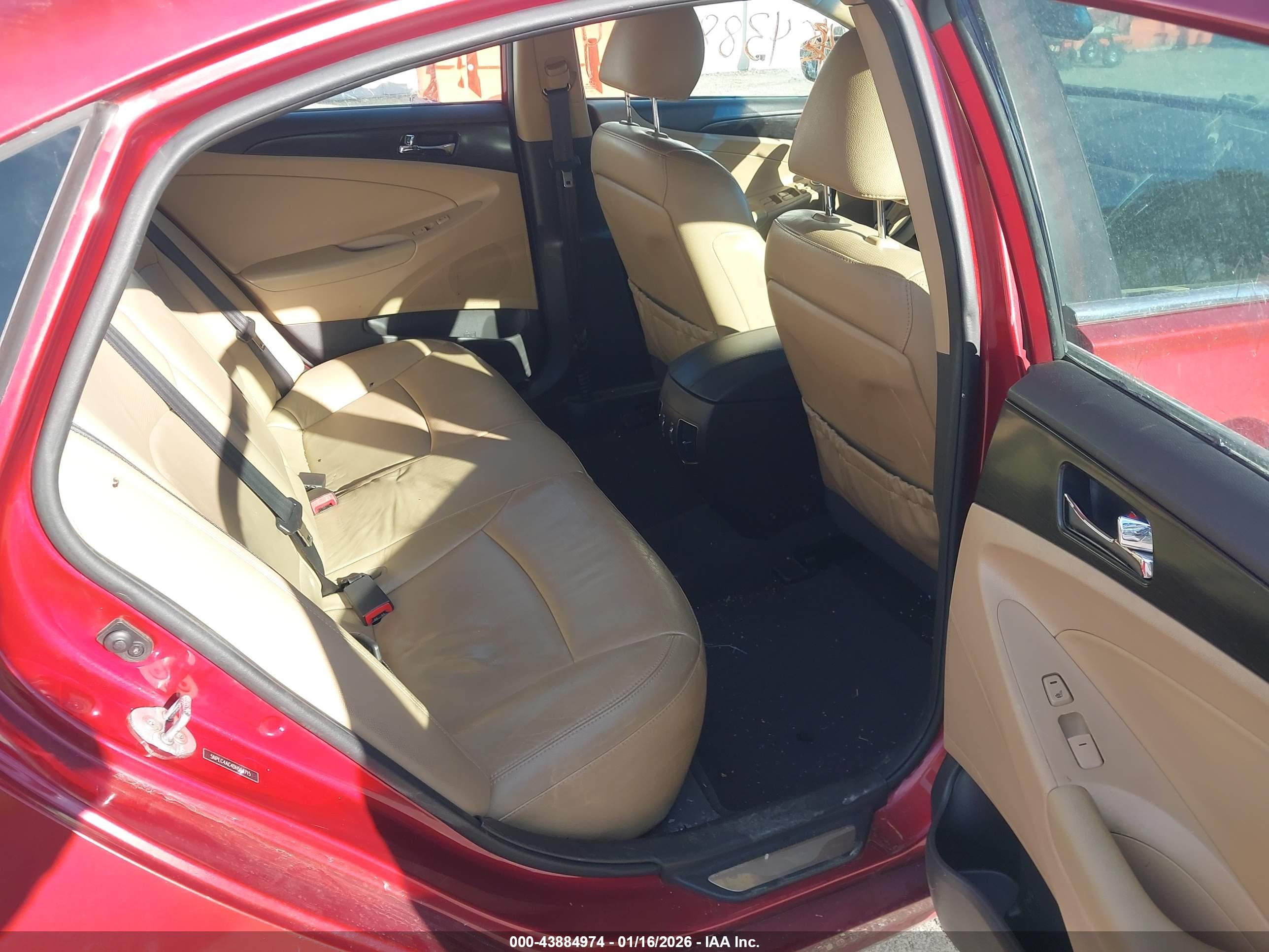 HYUNDAI SONATA image 8