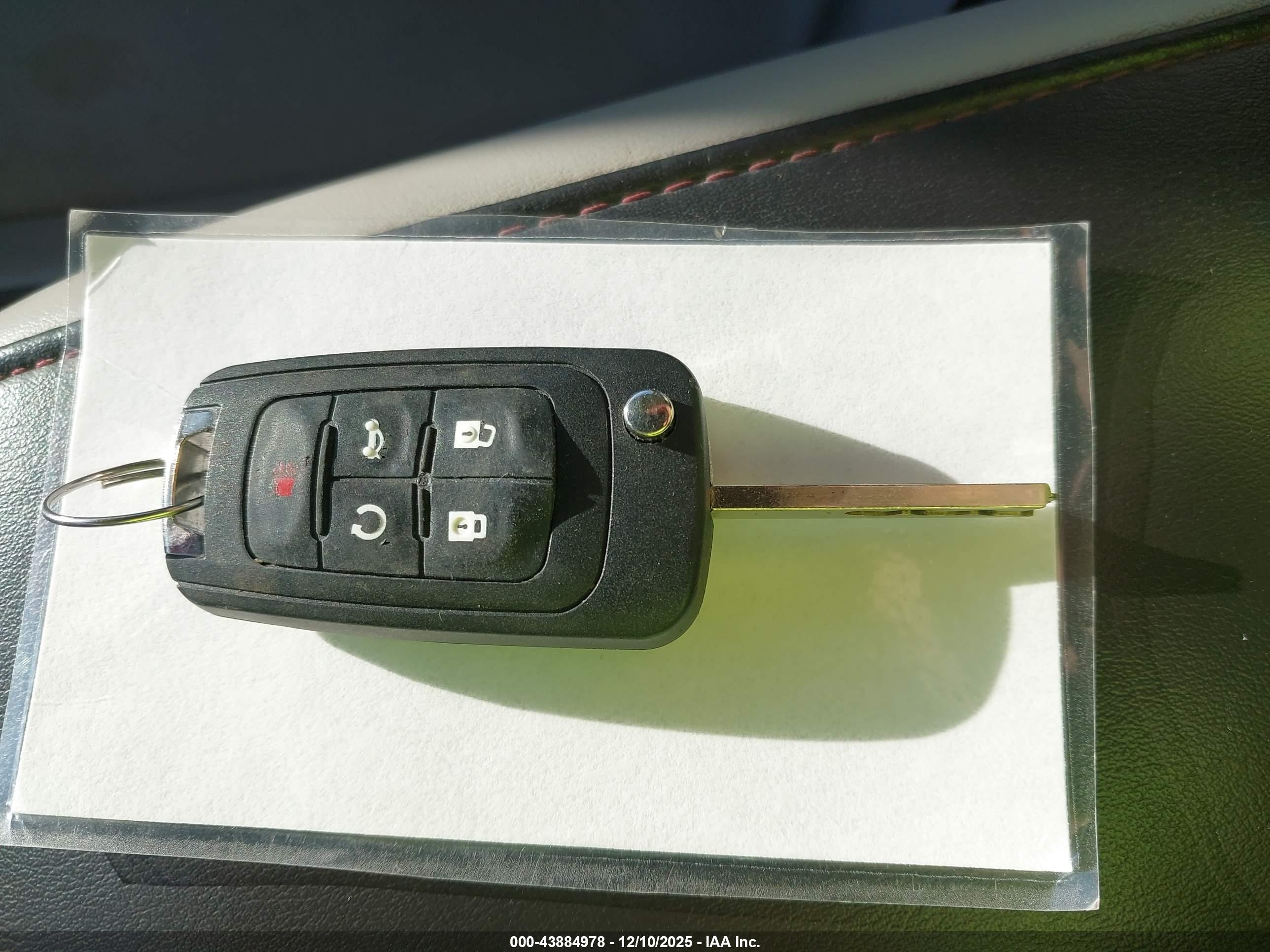 GMC TERRAIN image 11