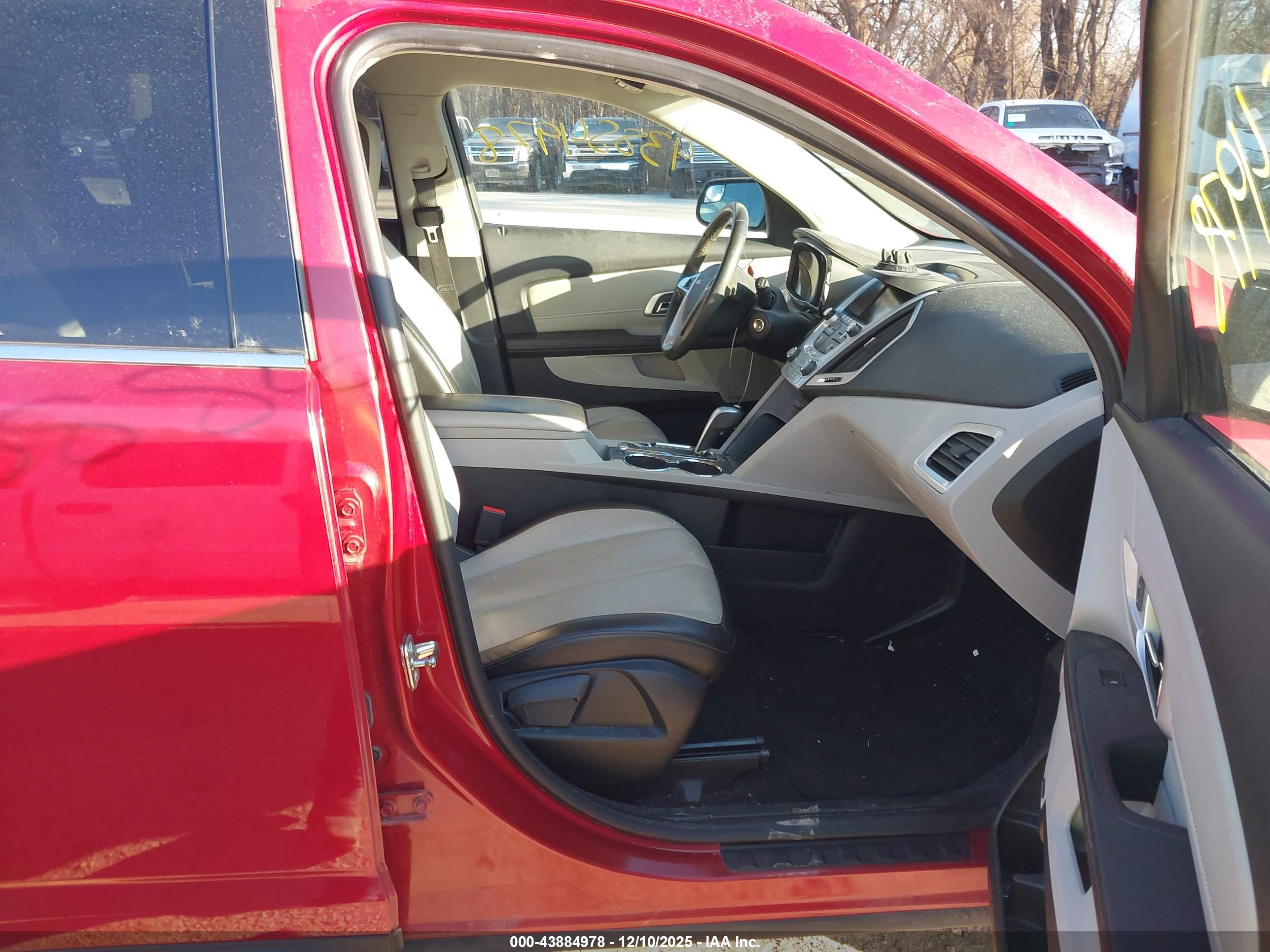 GMC TERRAIN image 5