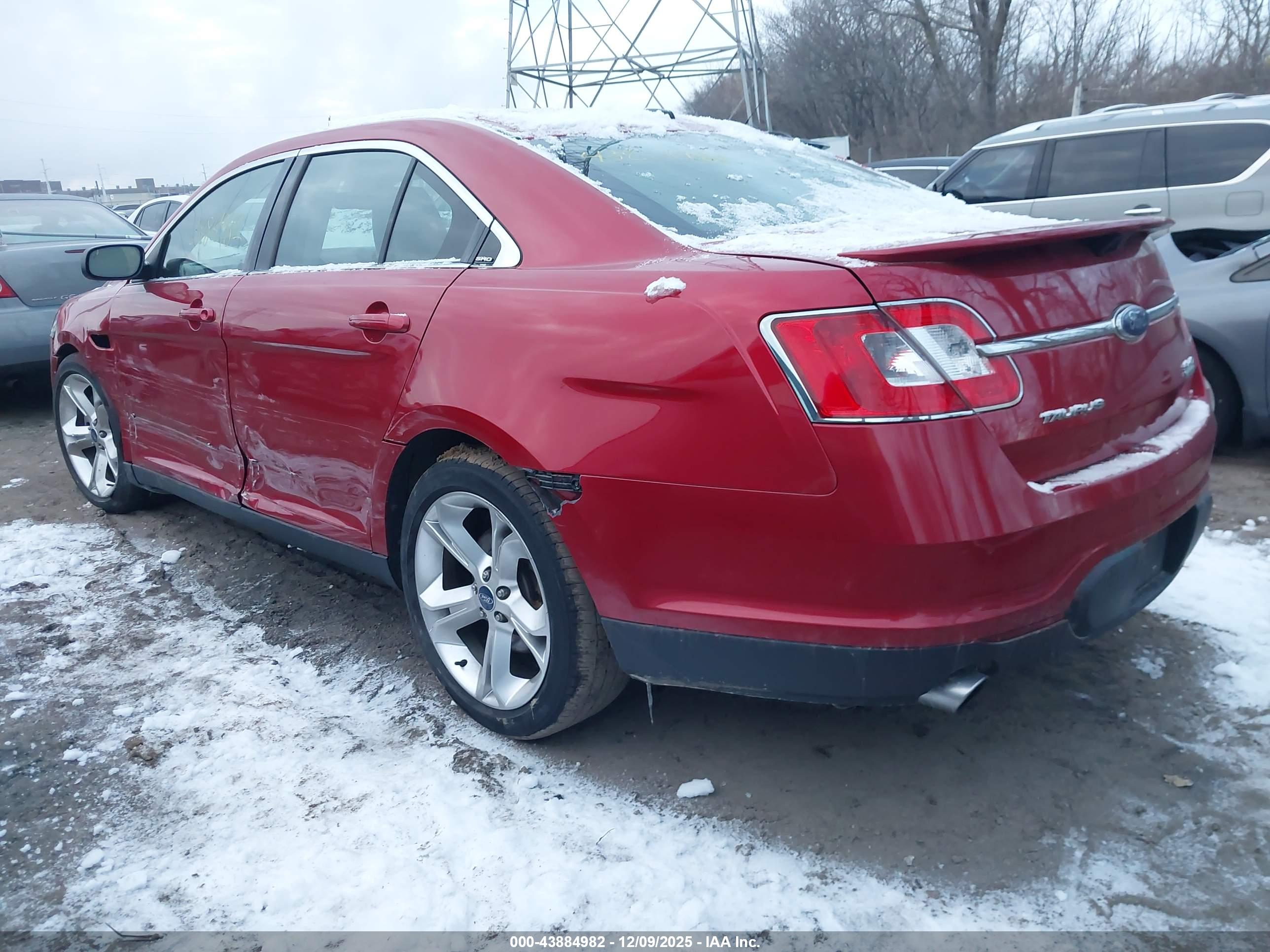 FORD TAURUS image 3