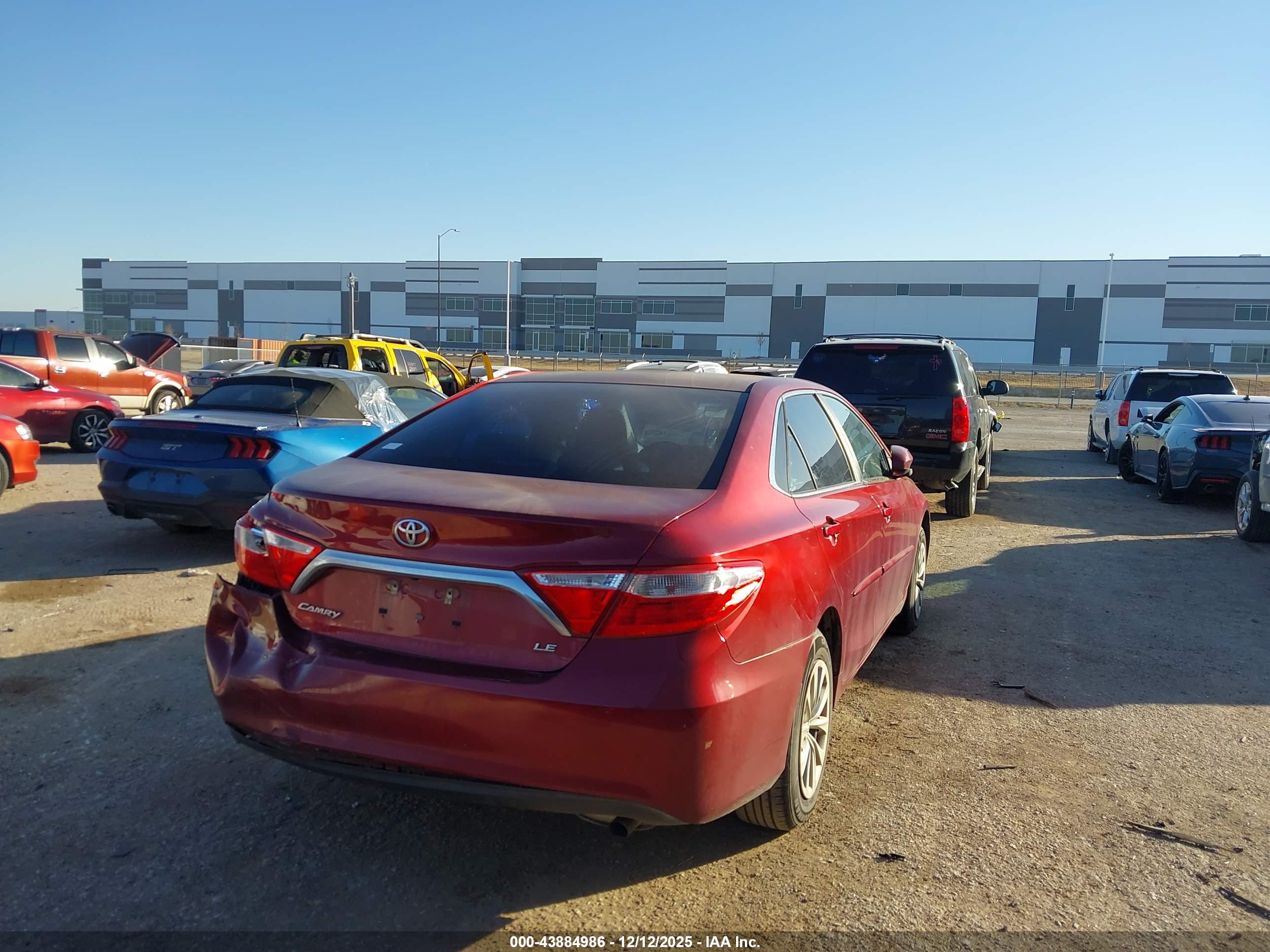 TOYOTA CAMRY image 4