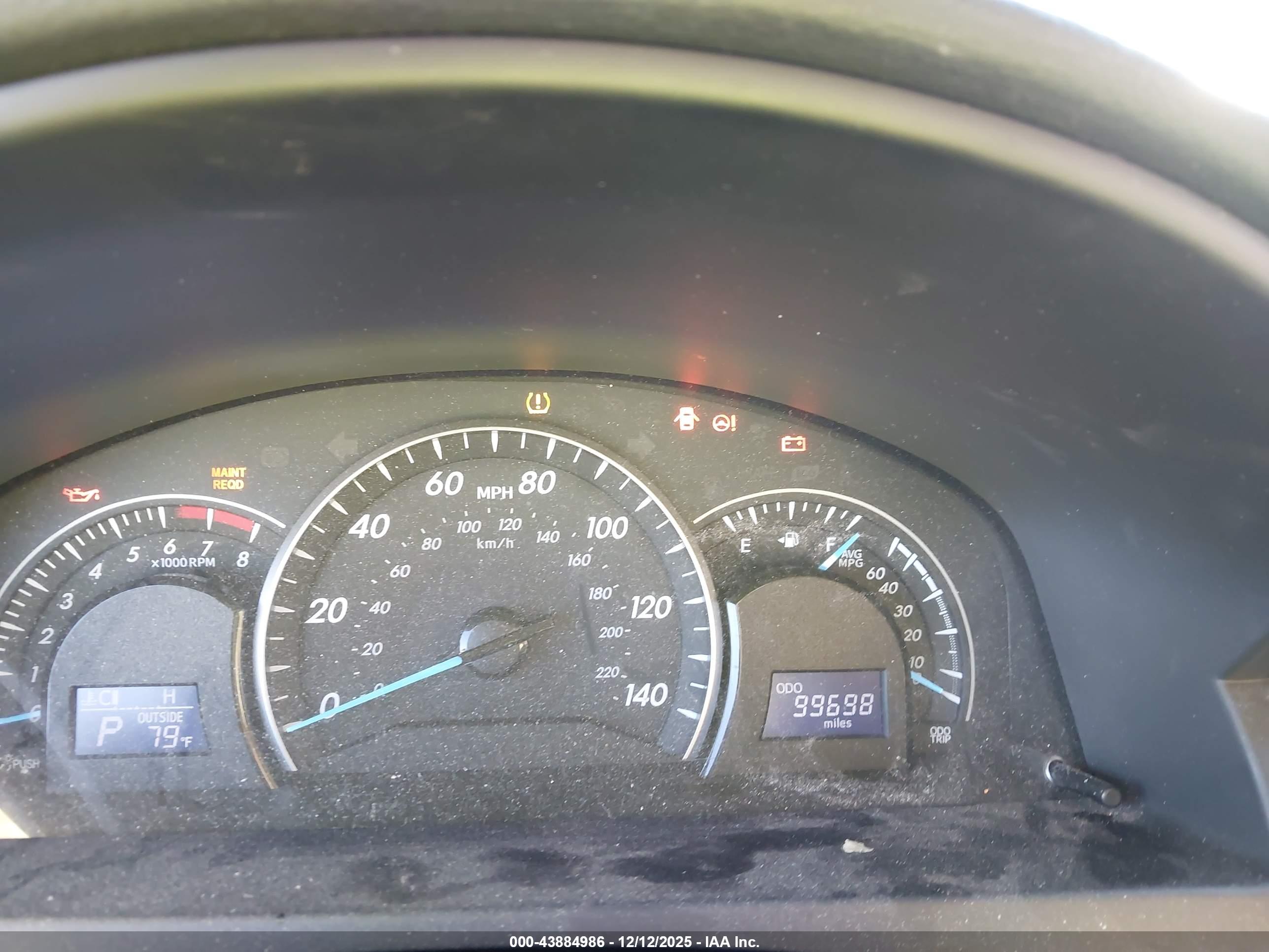 TOYOTA CAMRY image 7
