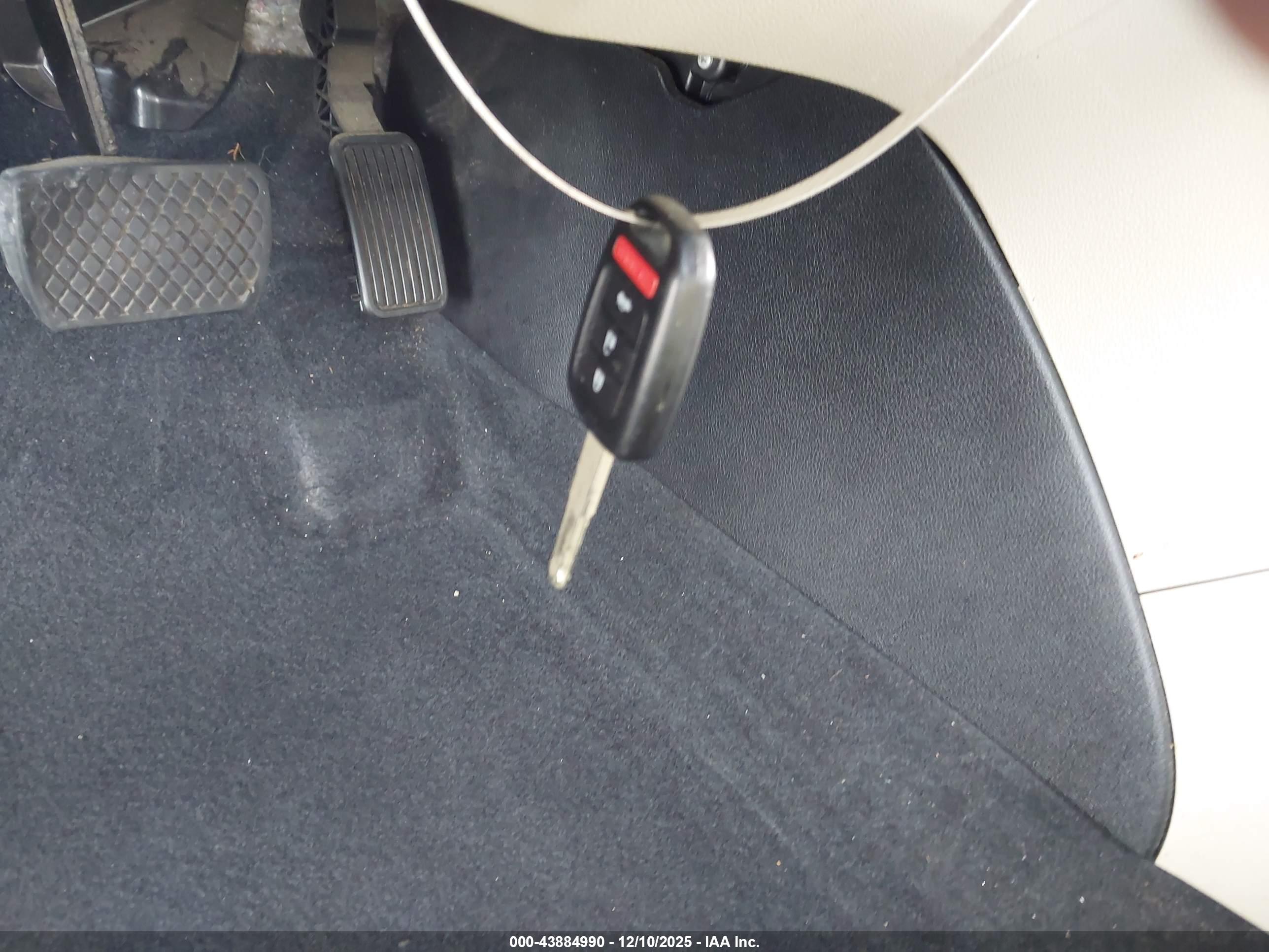 HONDA ACCORD image 11
