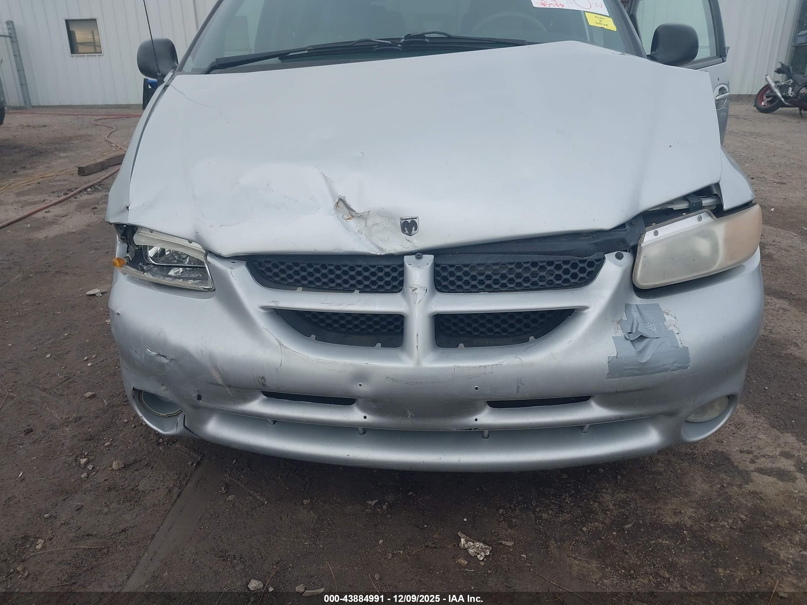 DODGE GRAND image 6