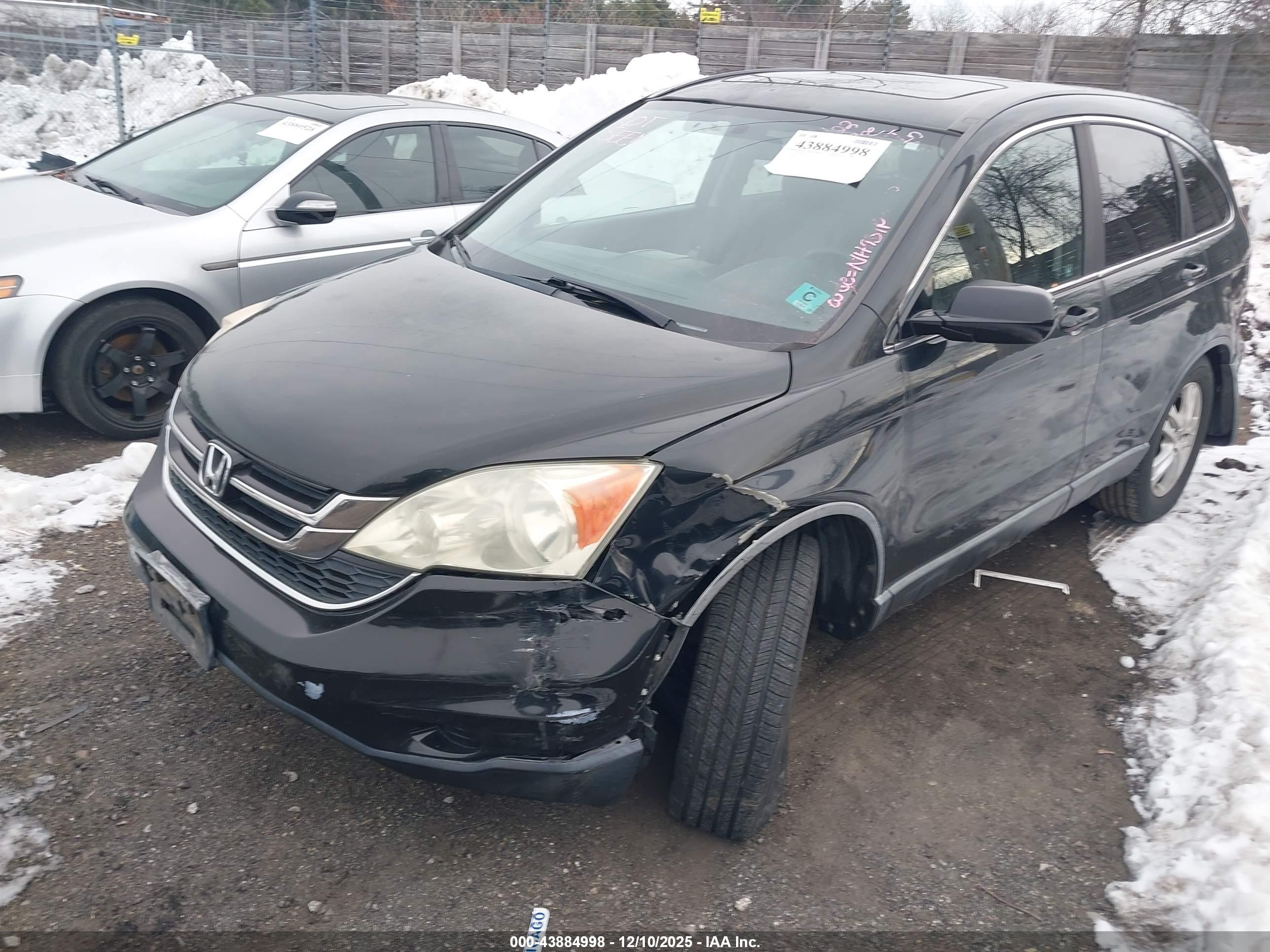 HONDA CR-V image 2