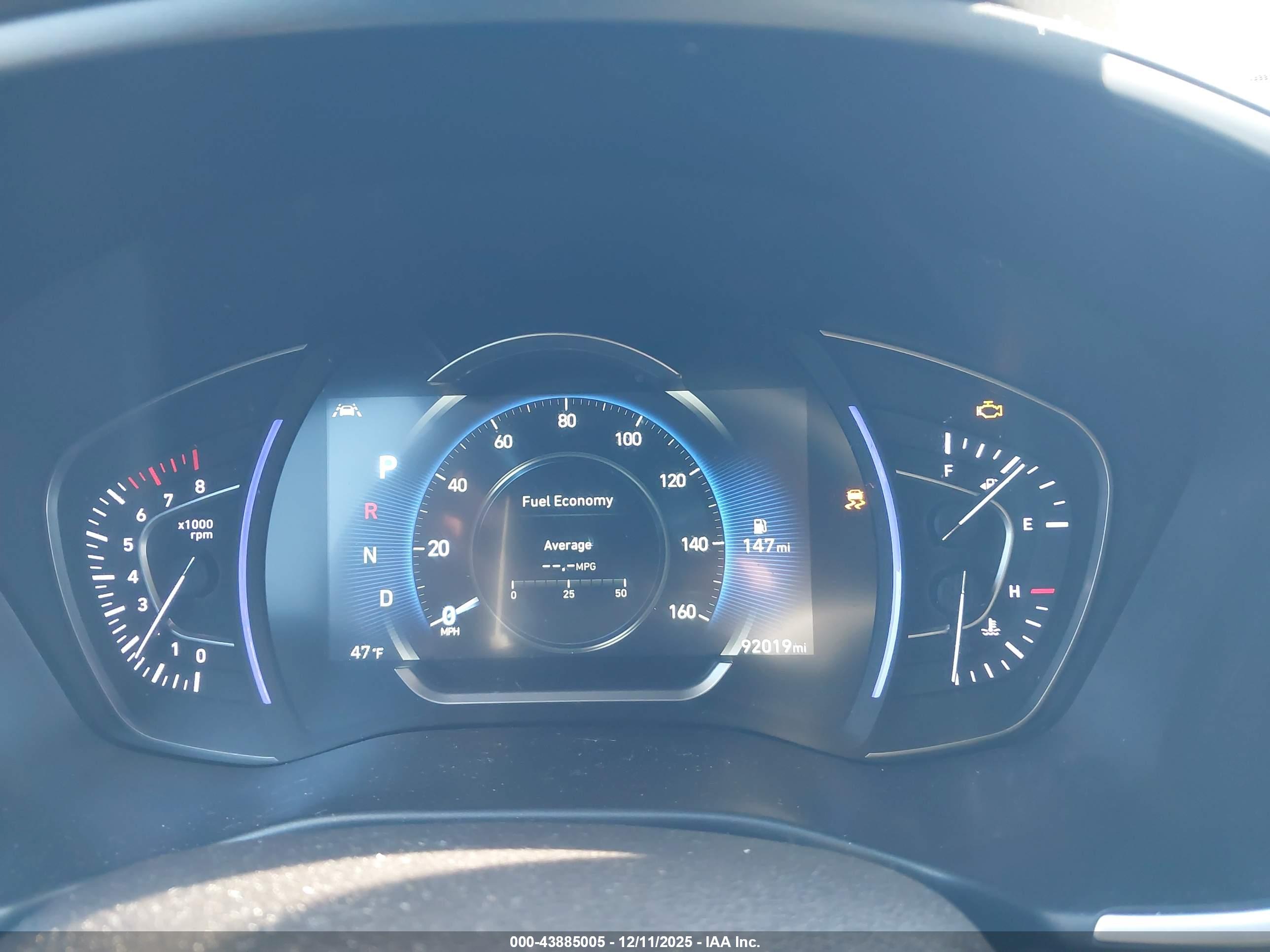 HYUNDAI SANTA image 7