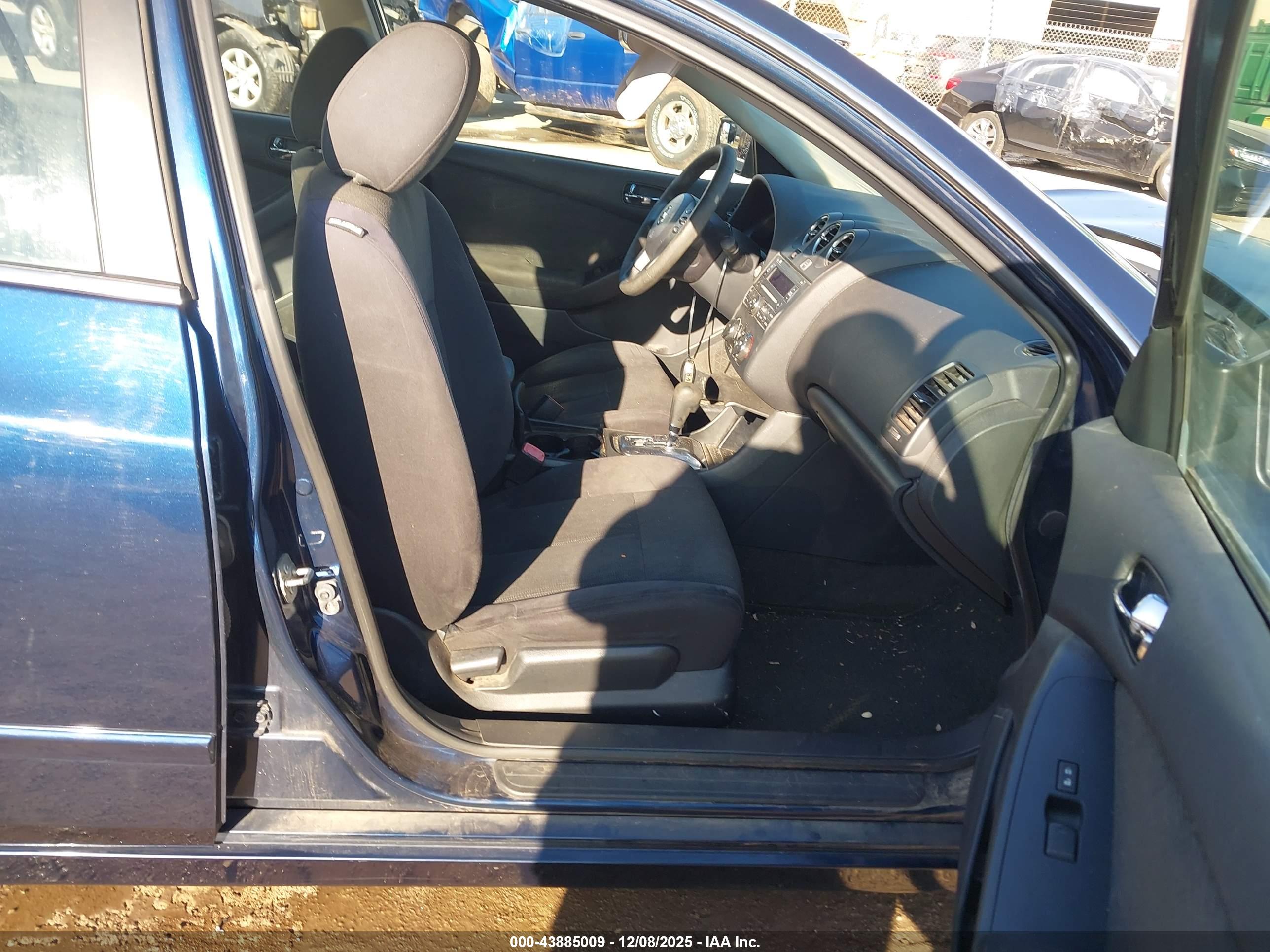 NISSAN ALTIMA image 5