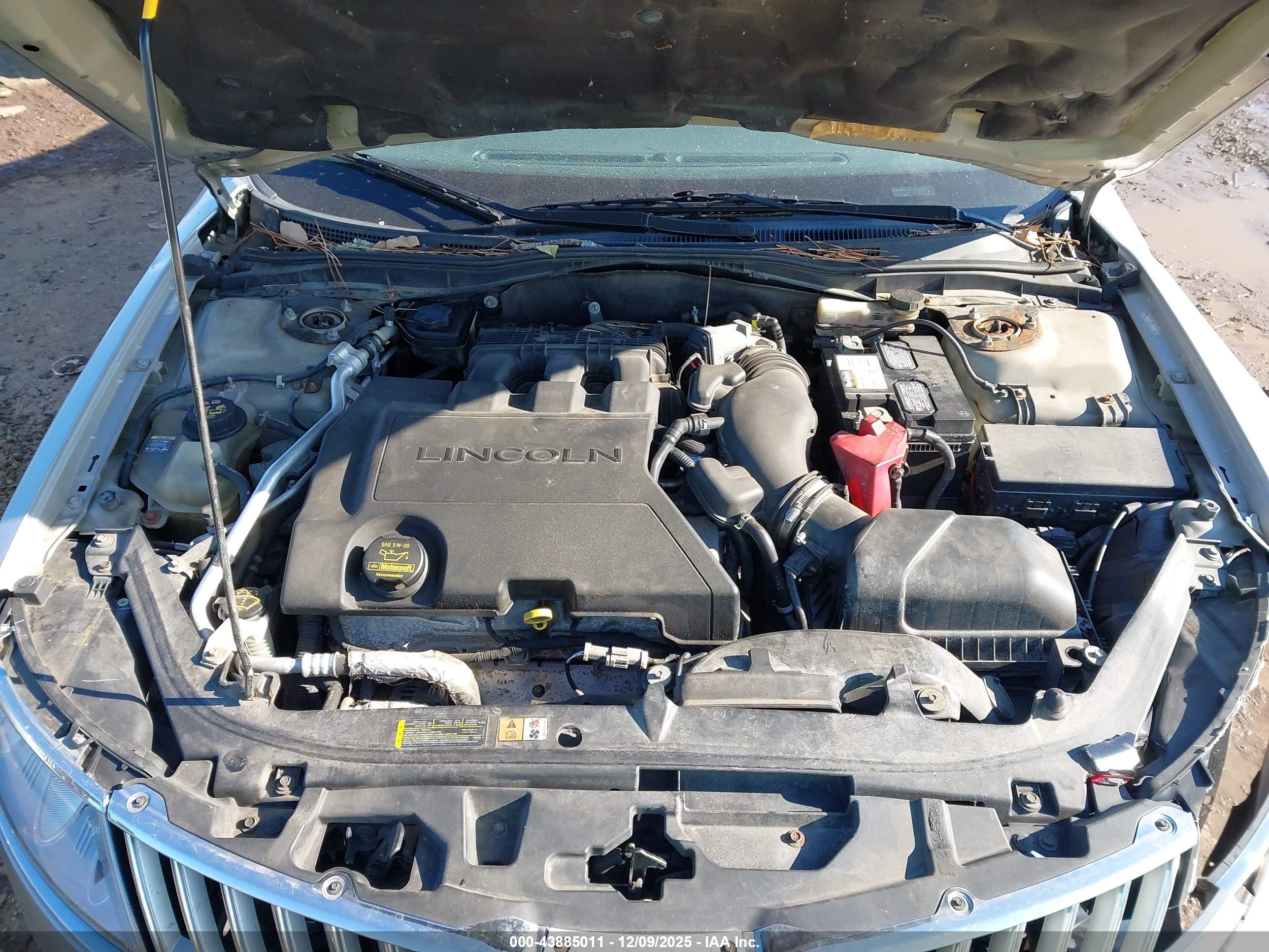 LINCOLN MKZ image 10