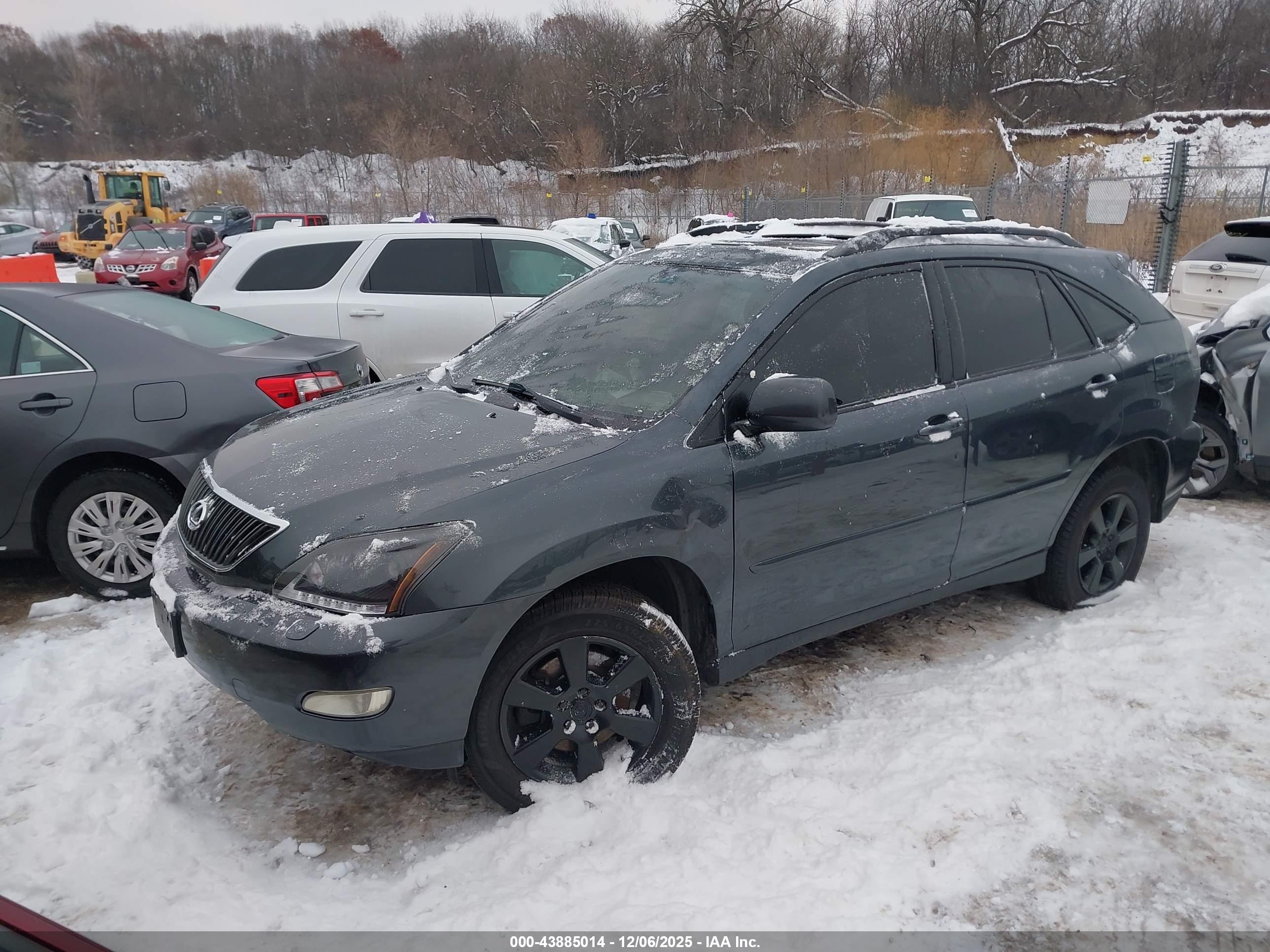 LEXUS RX image 2