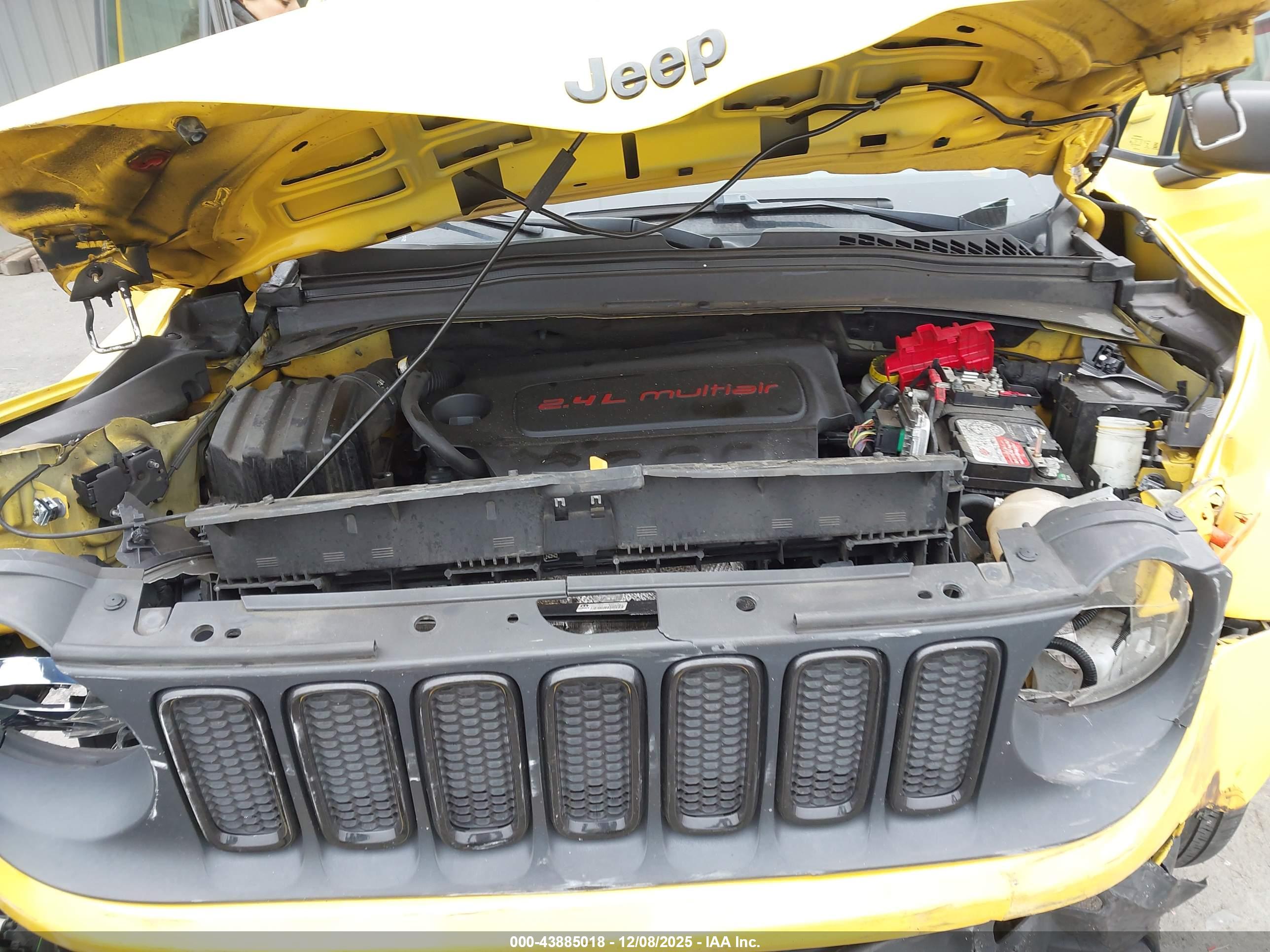 JEEP RENEGADE image 10