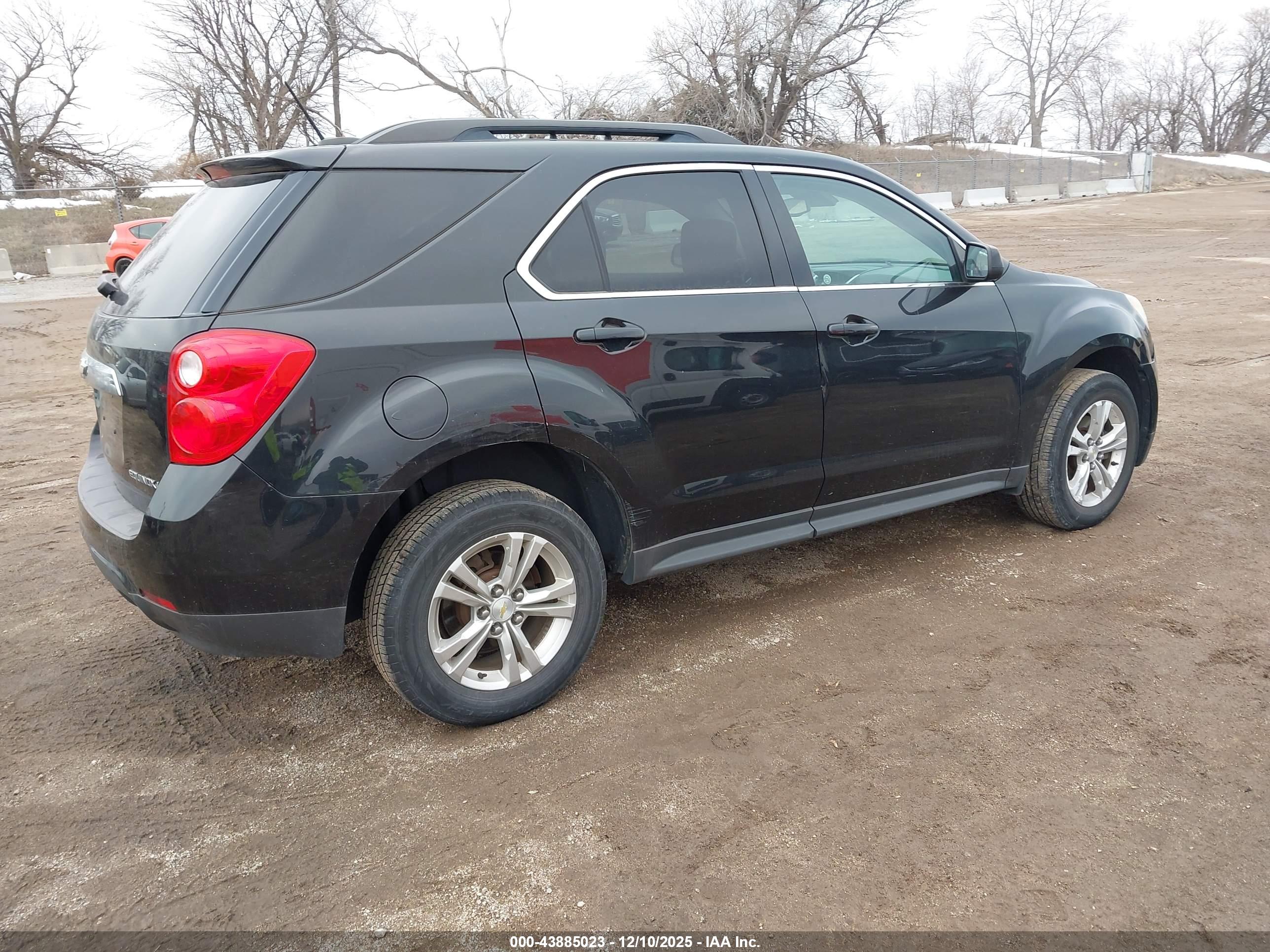CHEVROLET EQUINOX image 4