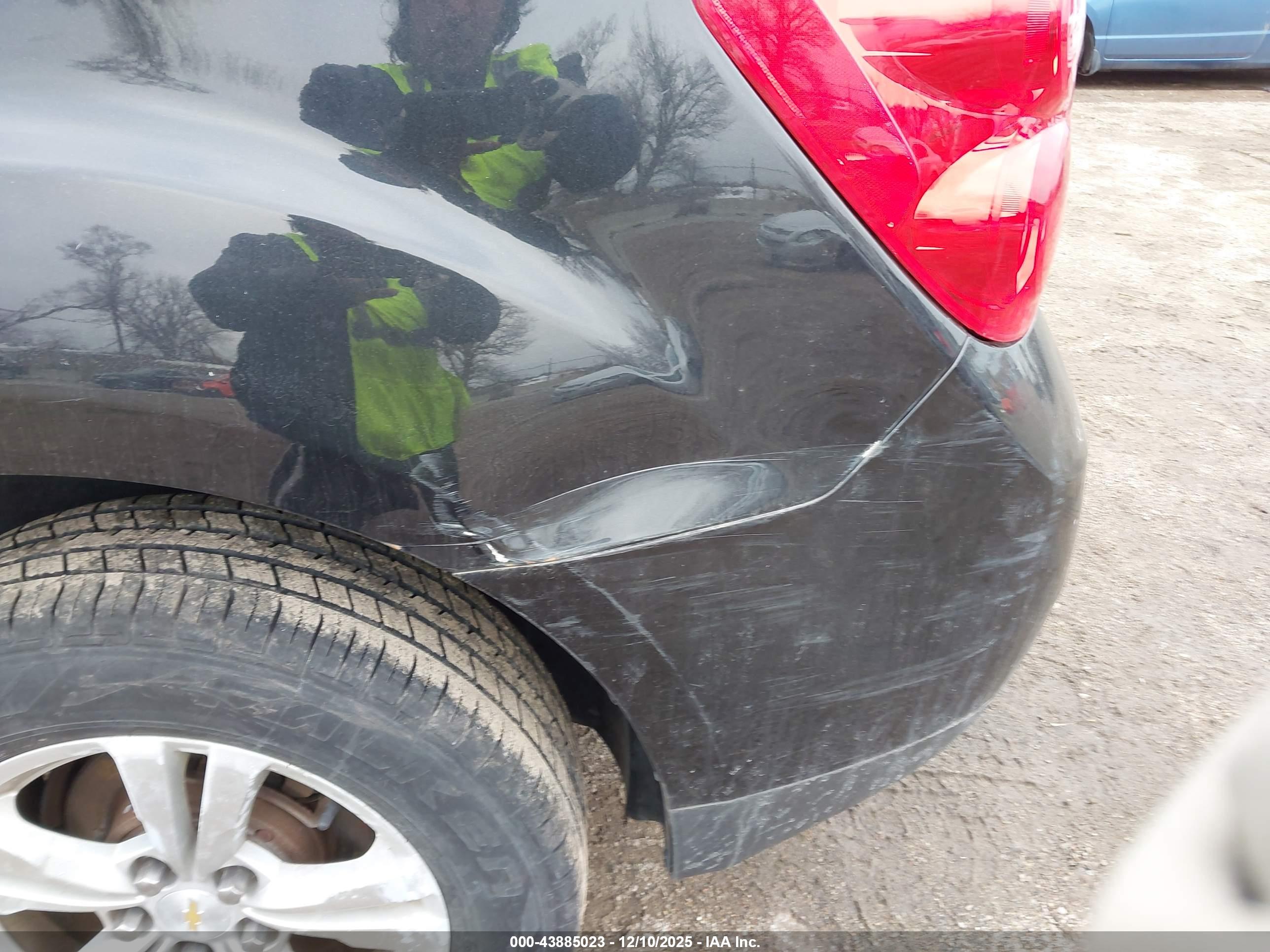 CHEVROLET EQUINOX image 6