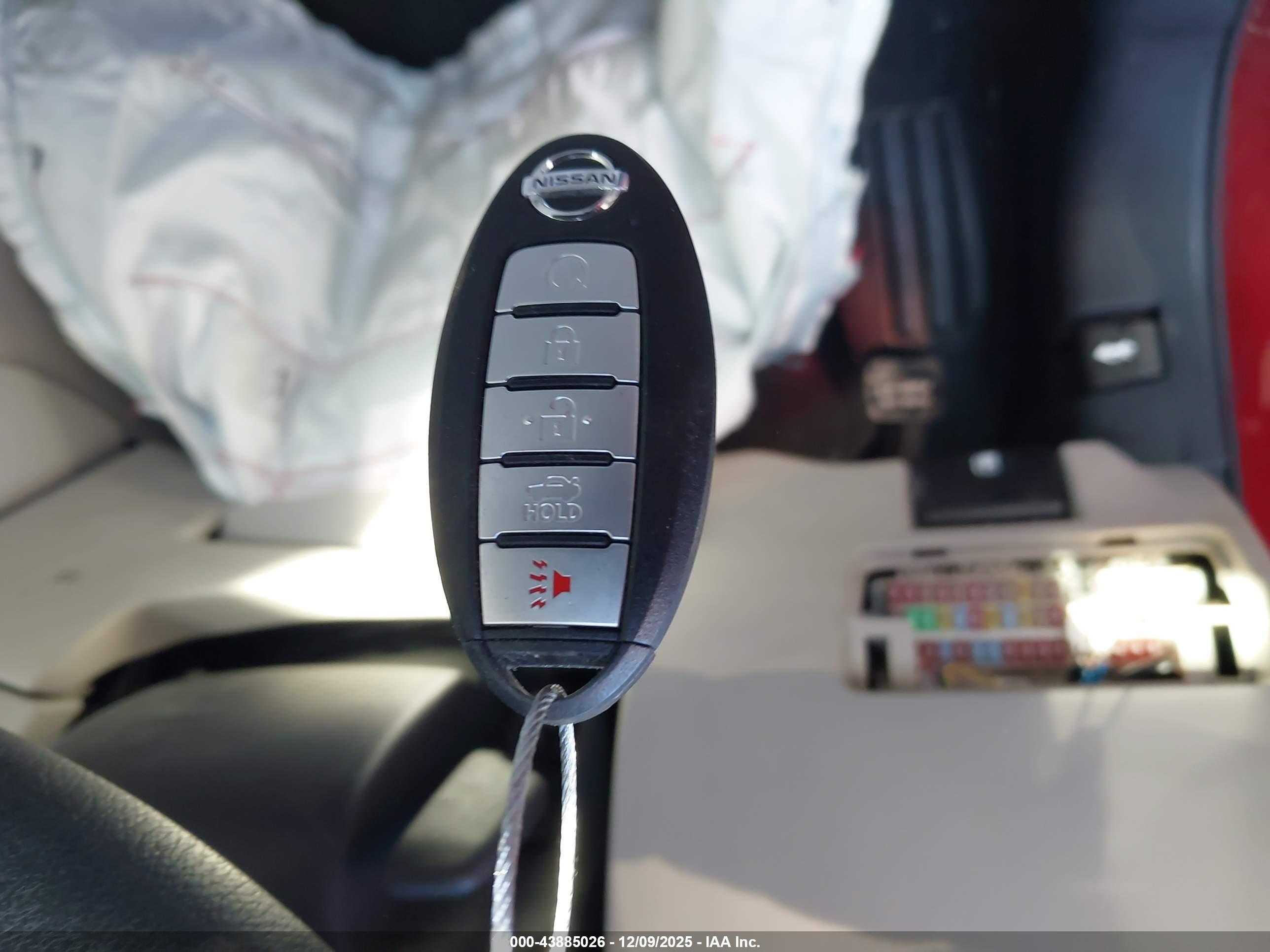 NISSAN ALTIMA image 11