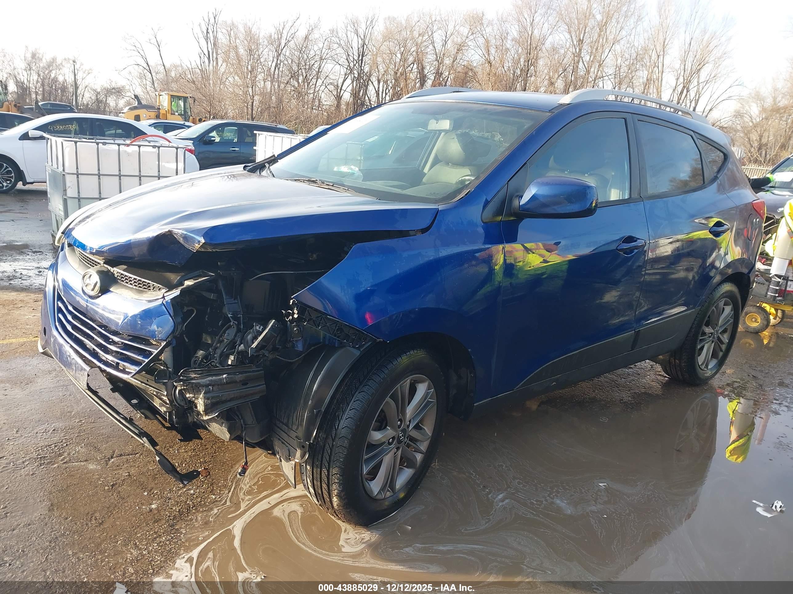 HYUNDAI TUCSON image 2