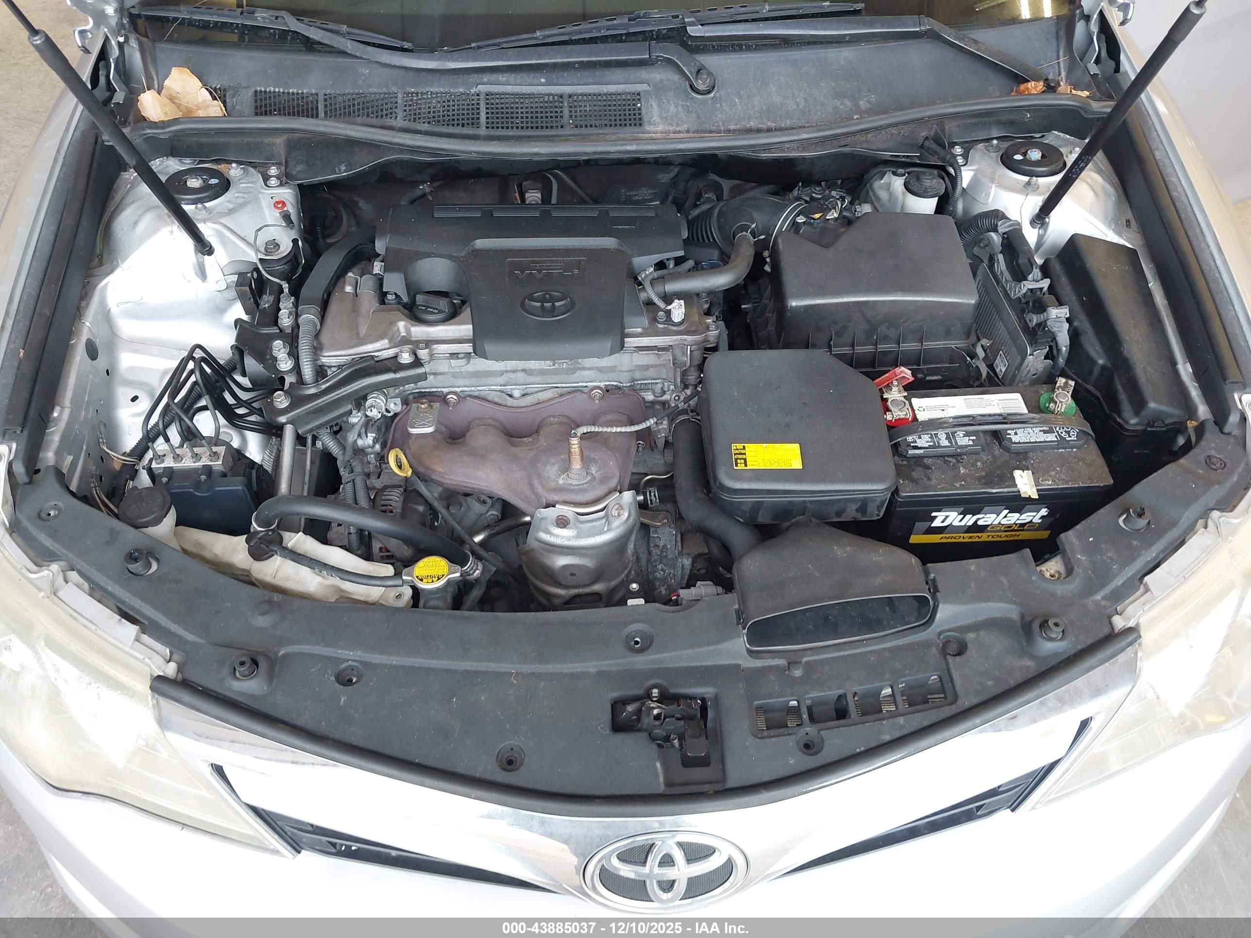 TOYOTA CAMRY image 10