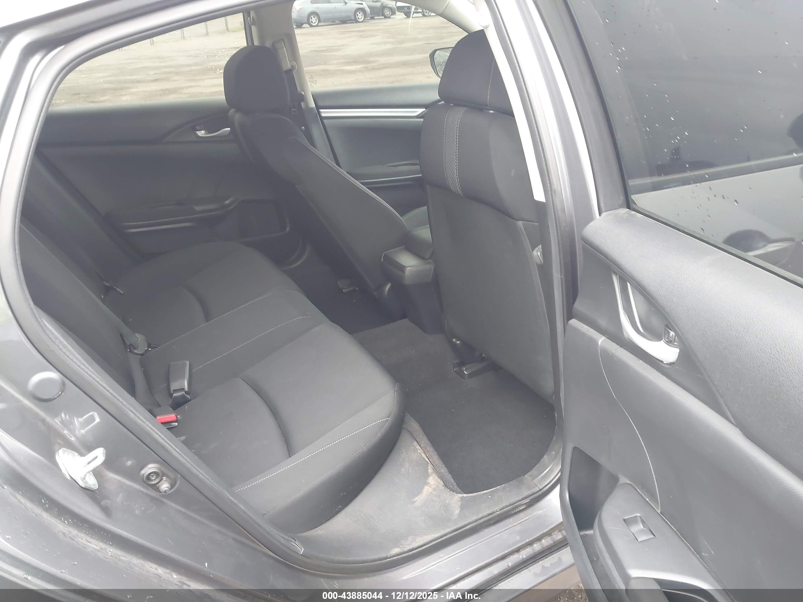HONDA CIVIC image 8