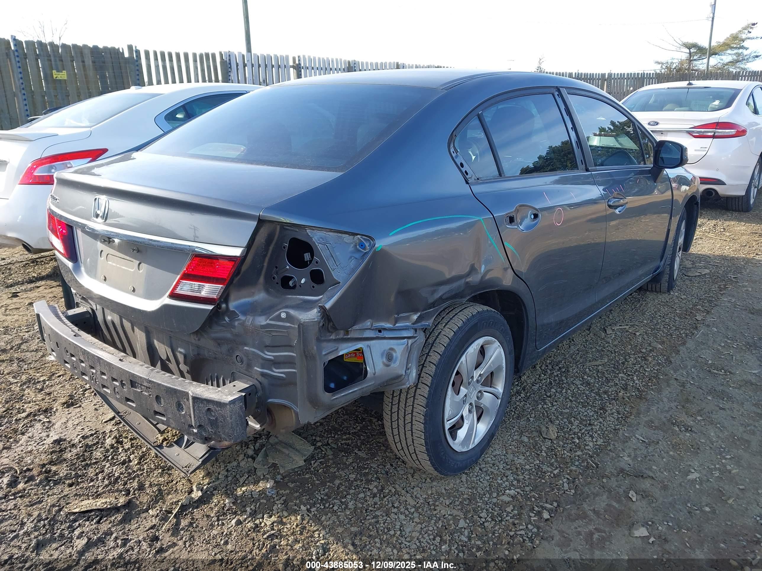 HONDA CIVIC image 4