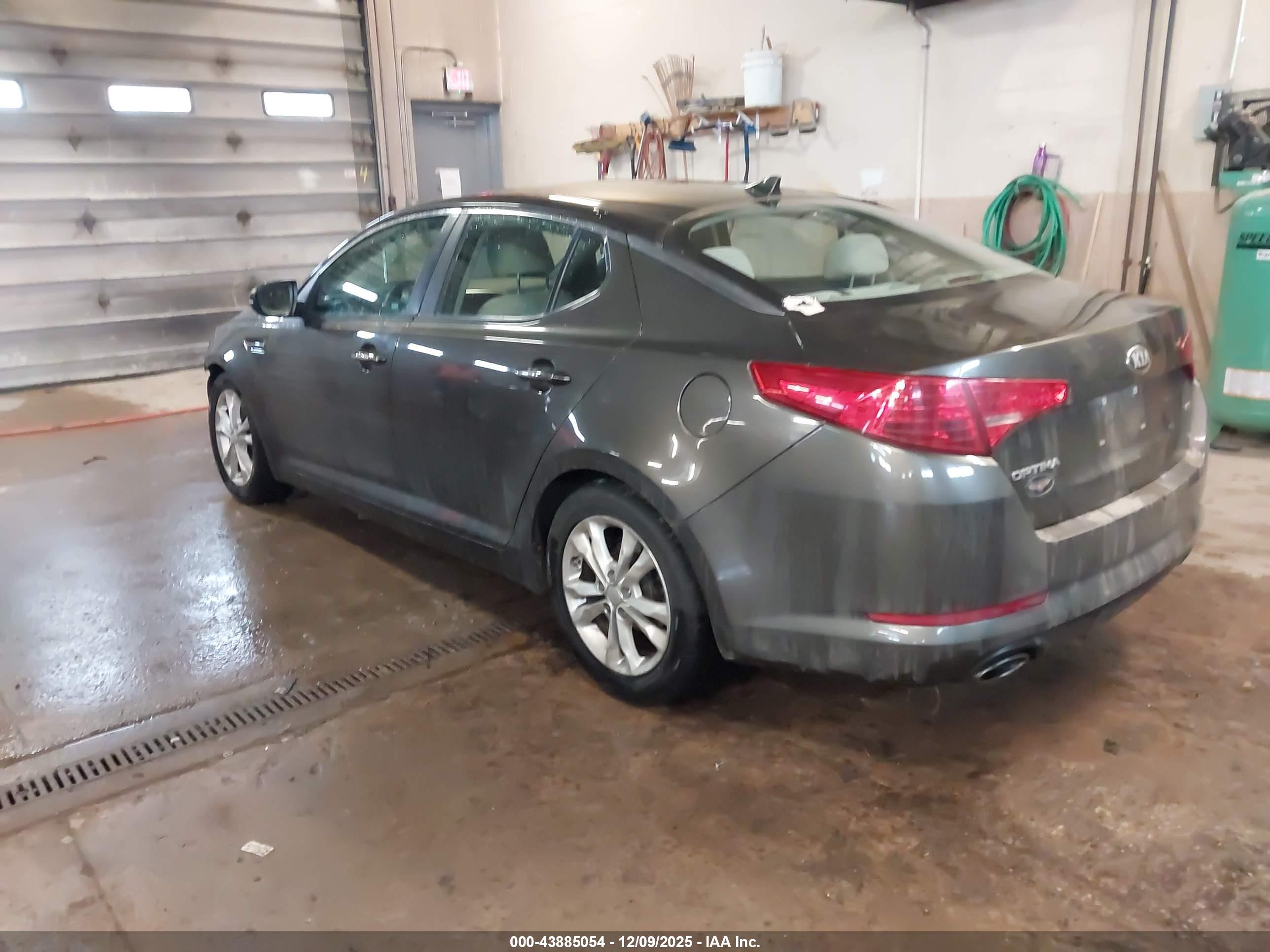KIA OPTIMA image 3