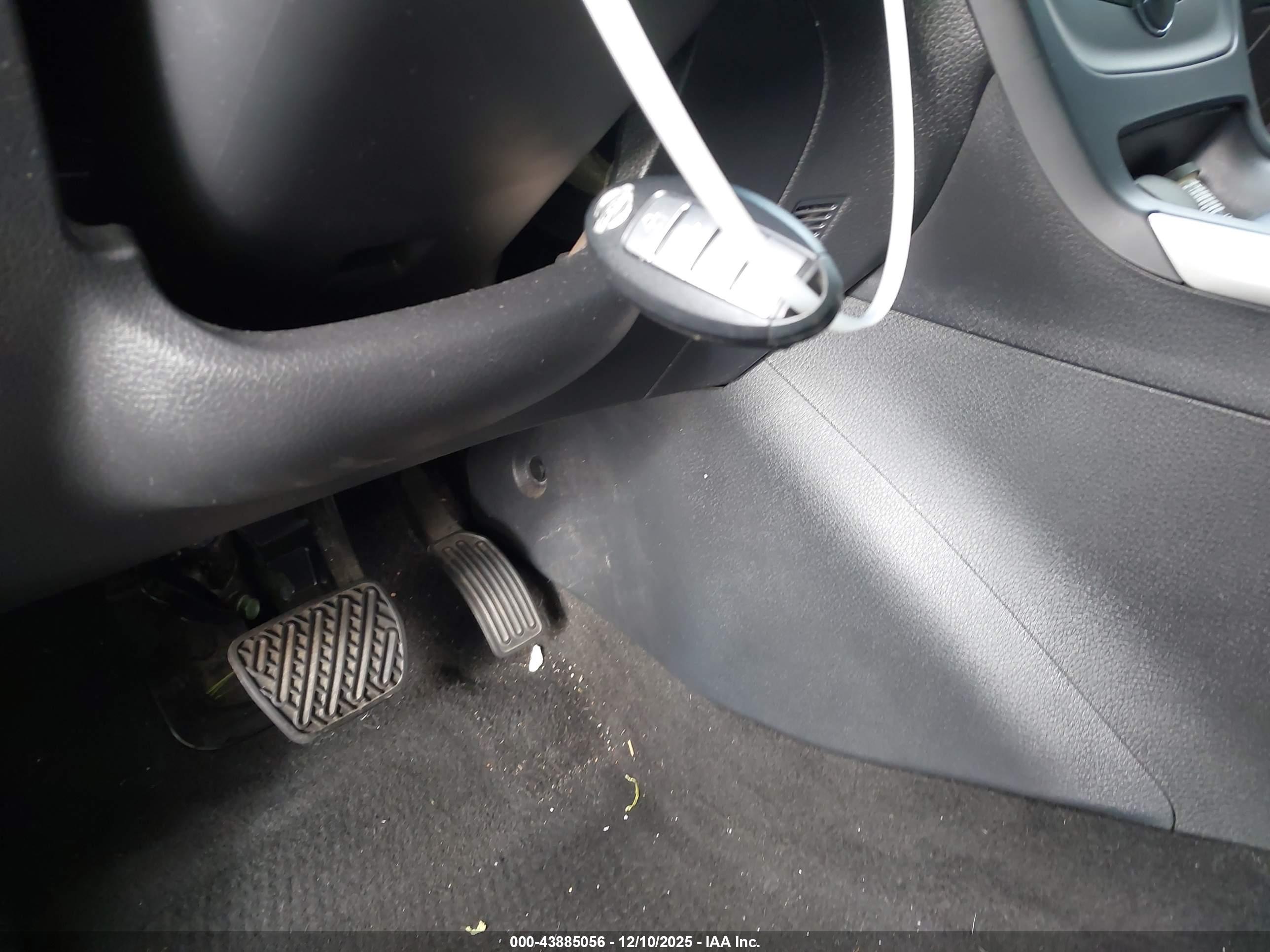 NISSAN SENTRA image 11