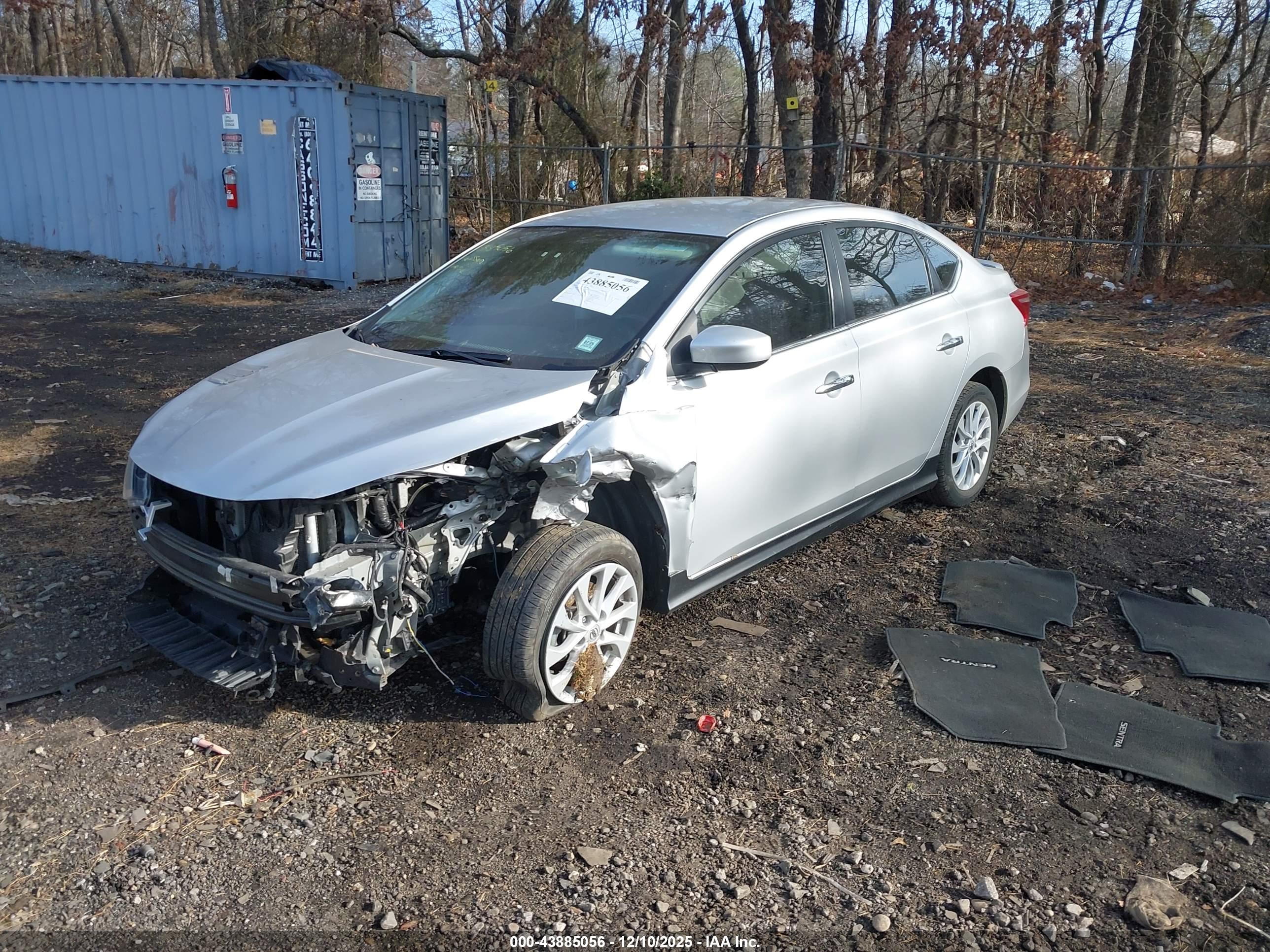 NISSAN SENTRA image 2