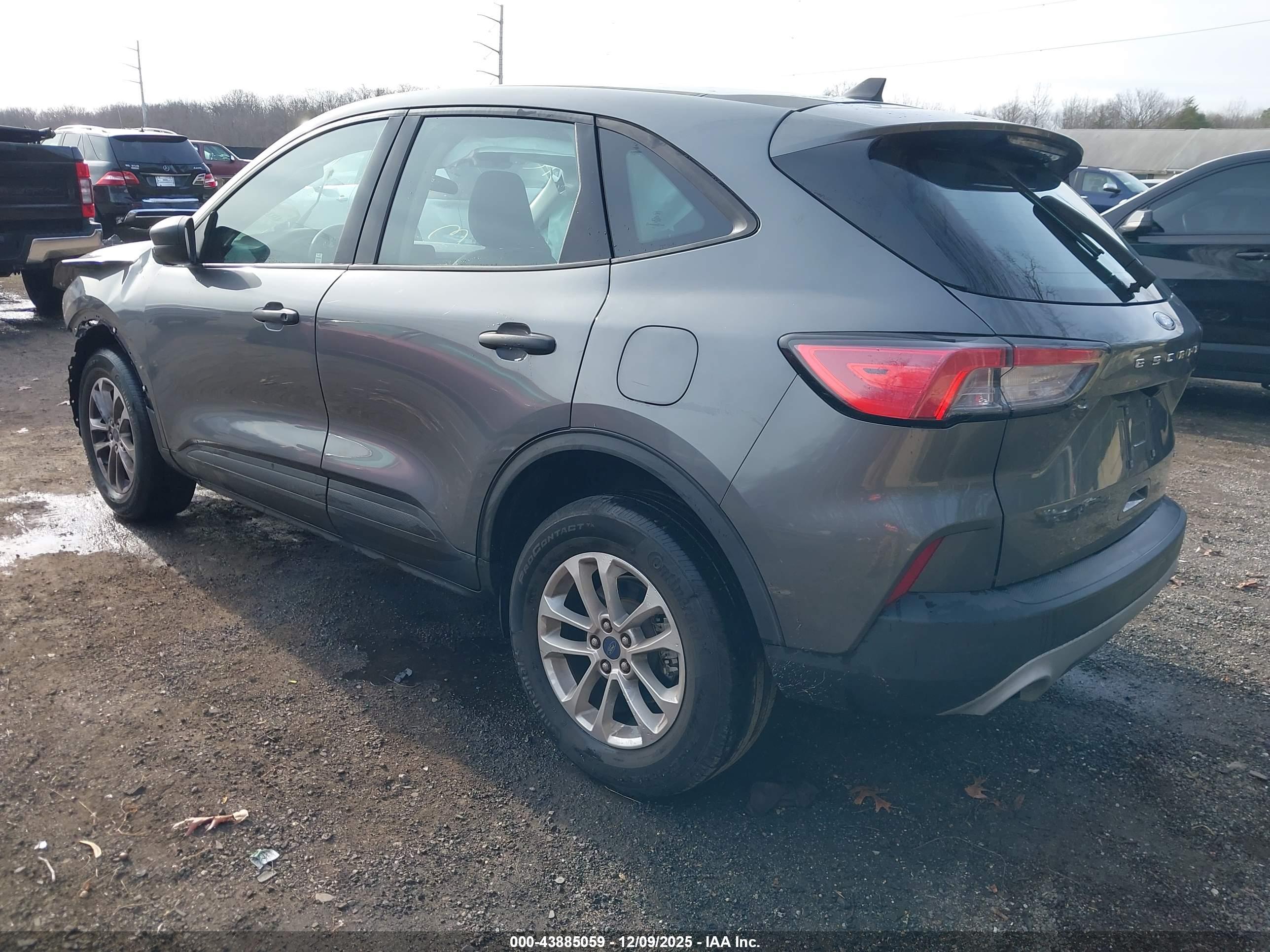 FORD ESCAPE image 3