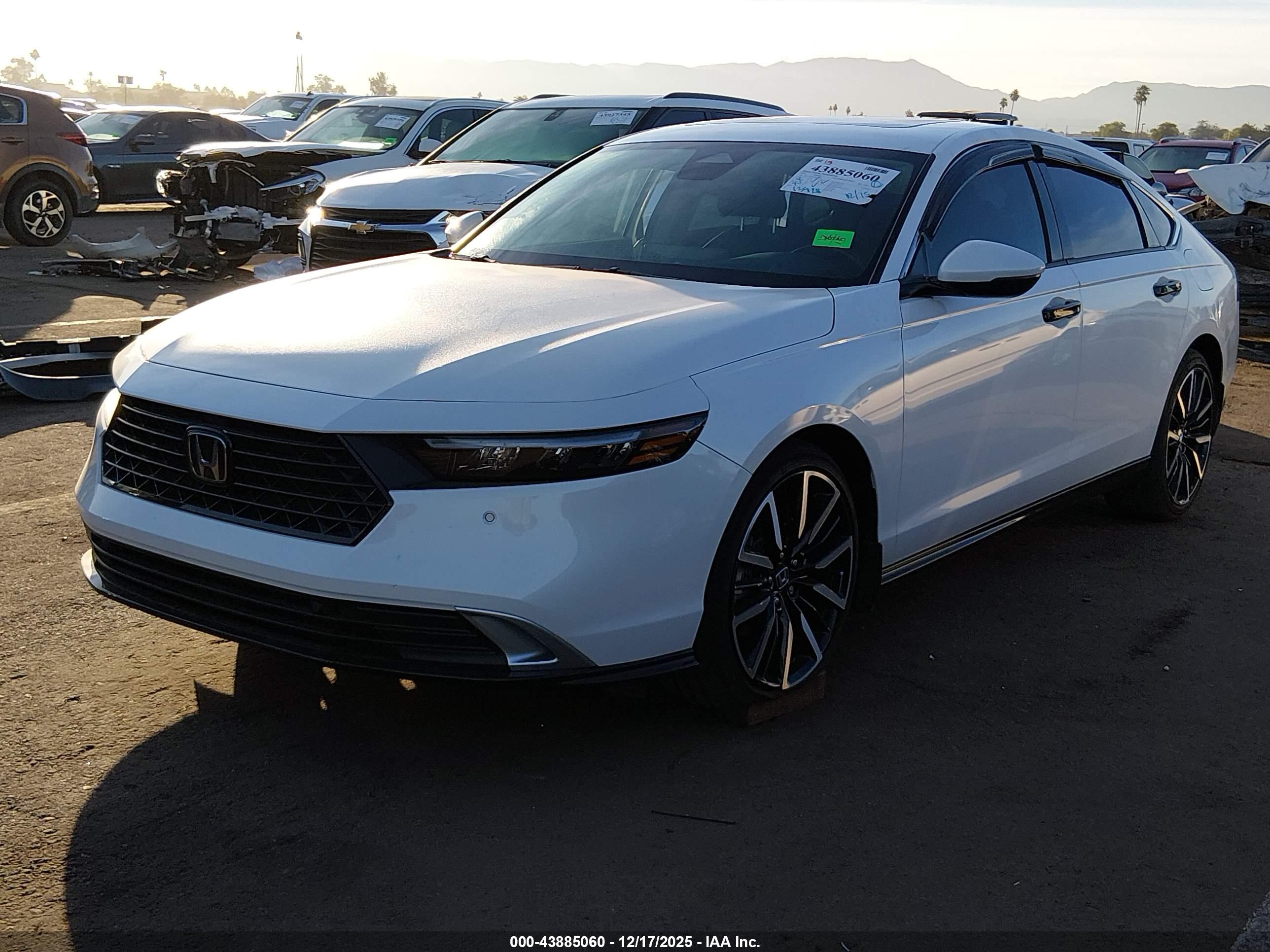 HONDA ACCORD image 2