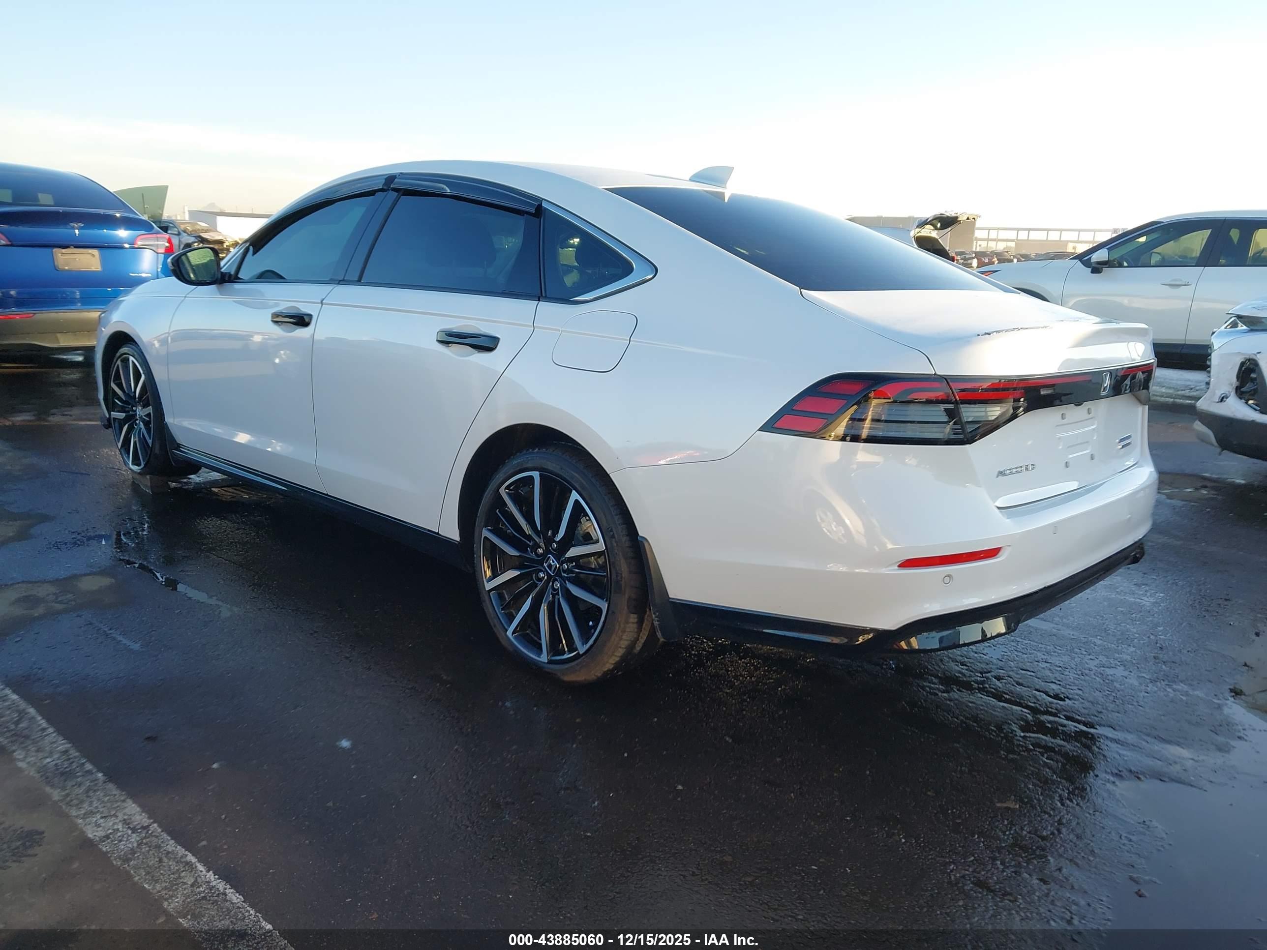 HONDA ACCORD image 3