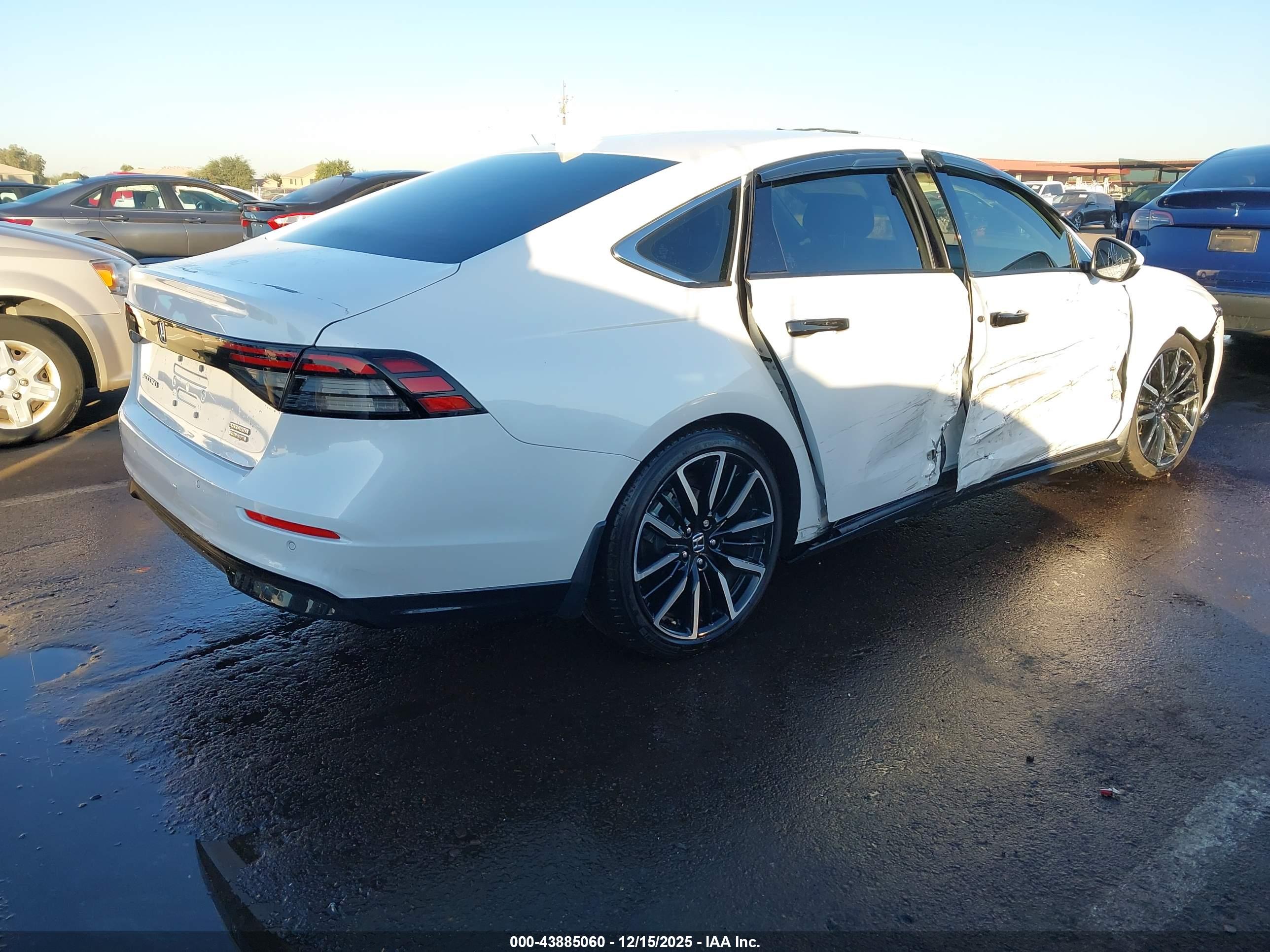 HONDA ACCORD image 4