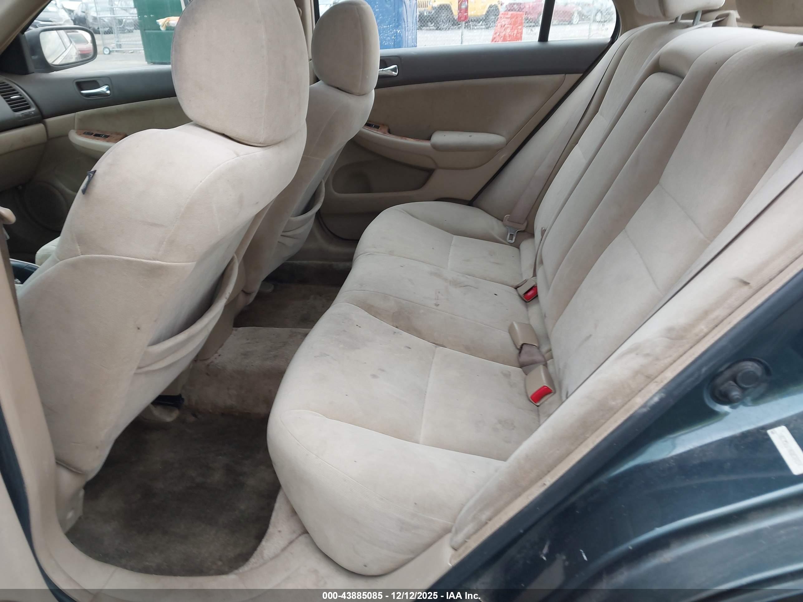 HONDA ACCORD image 8