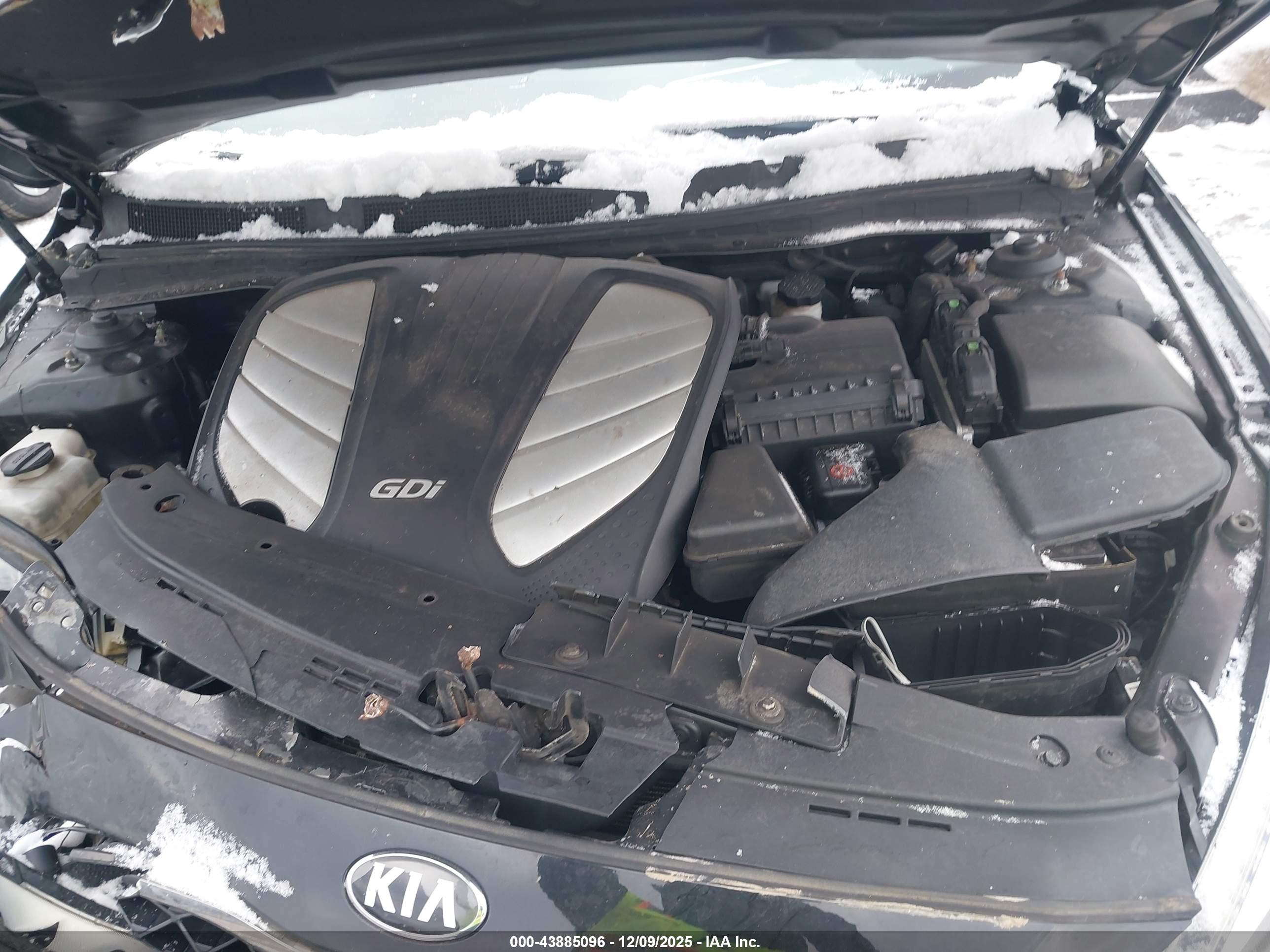 KIA CADENZA image 10