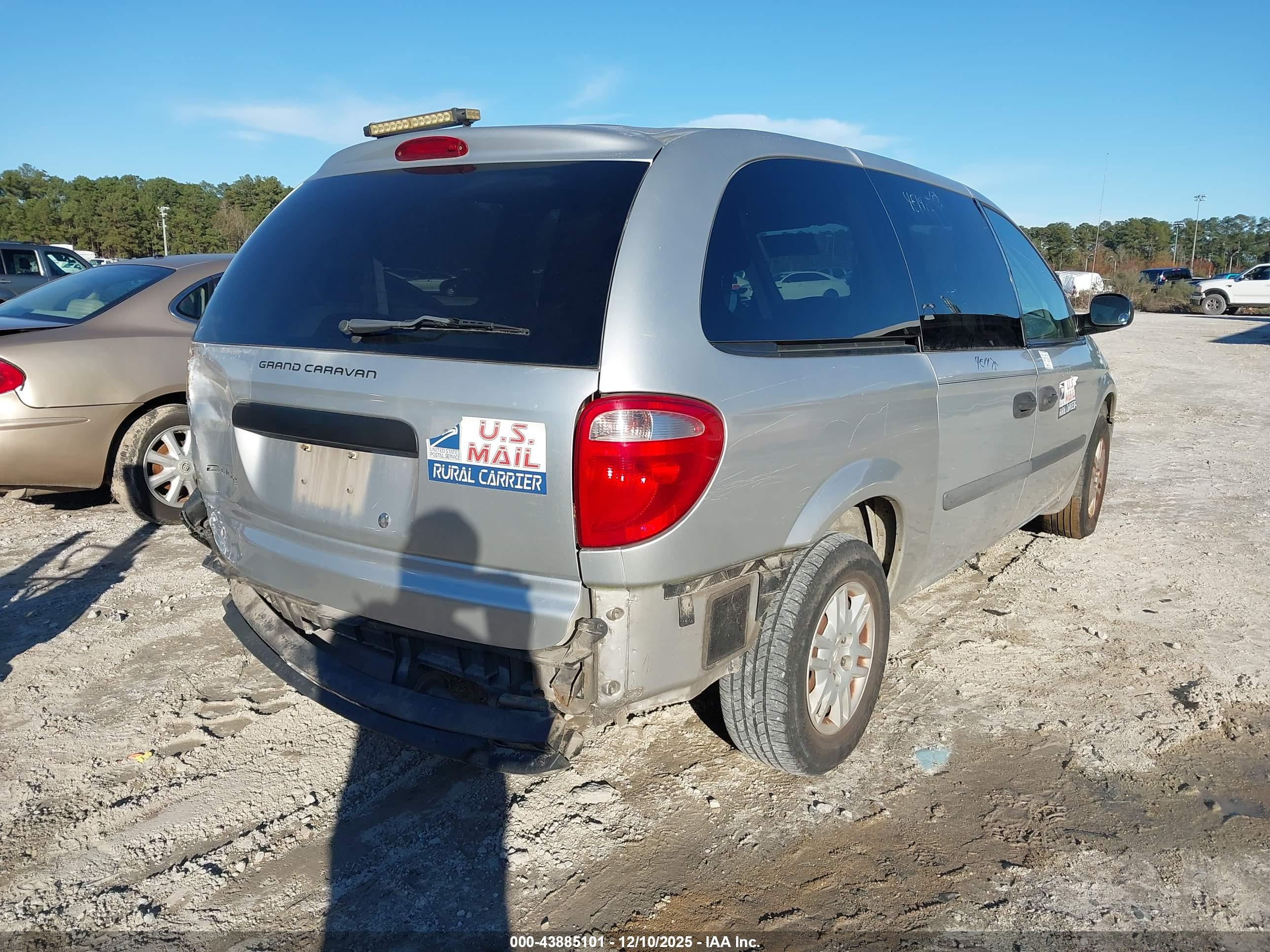 DODGE GRAND image 4