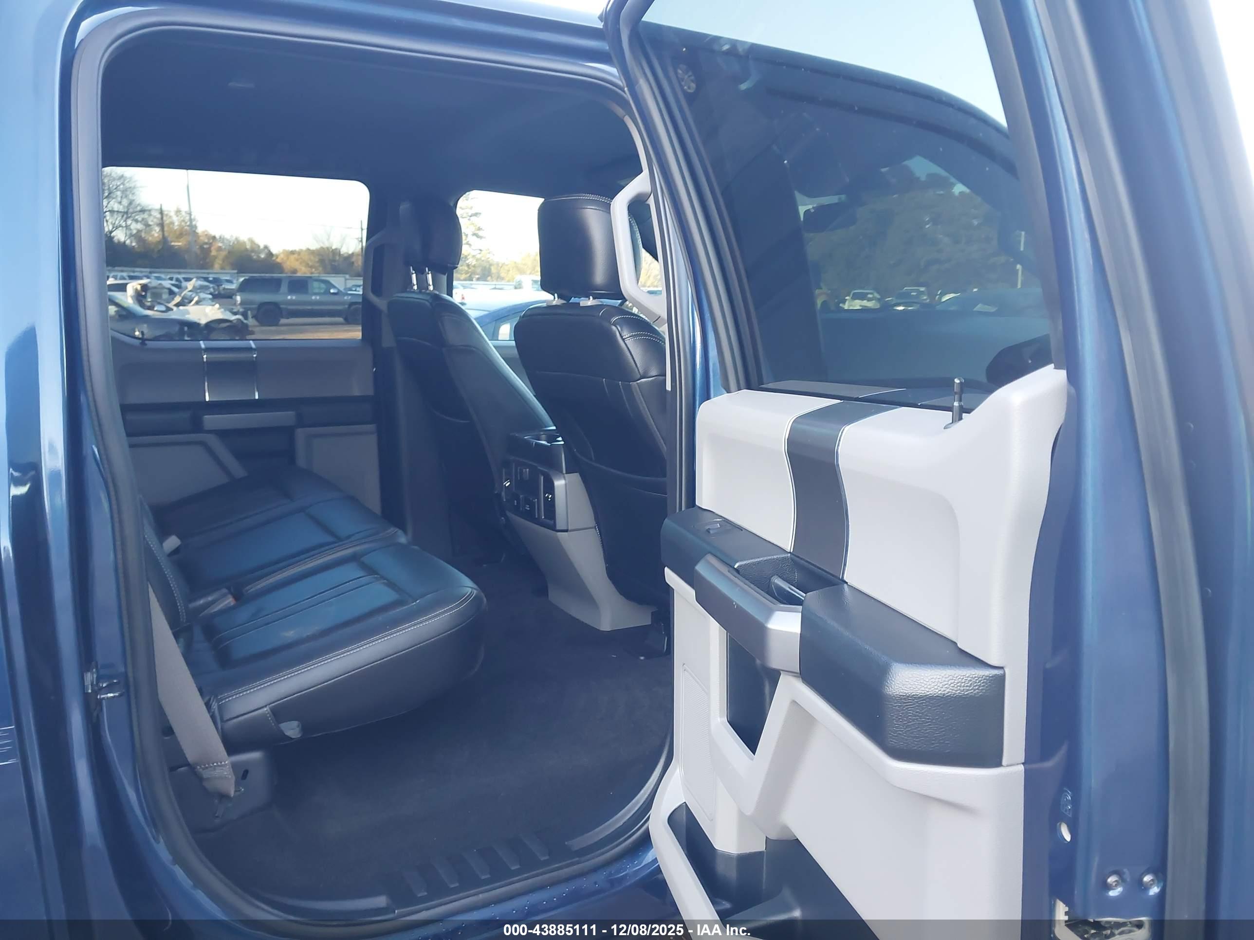 FORD F-150 image 8