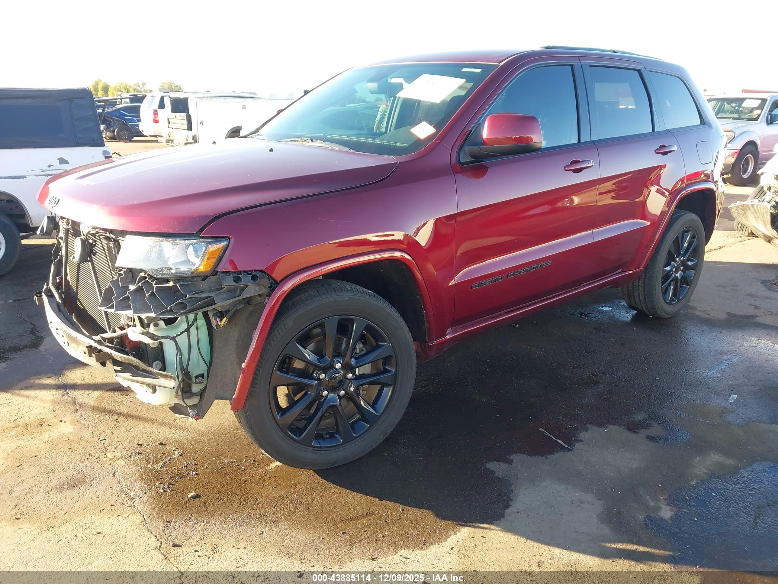 JEEP GRAND image 2