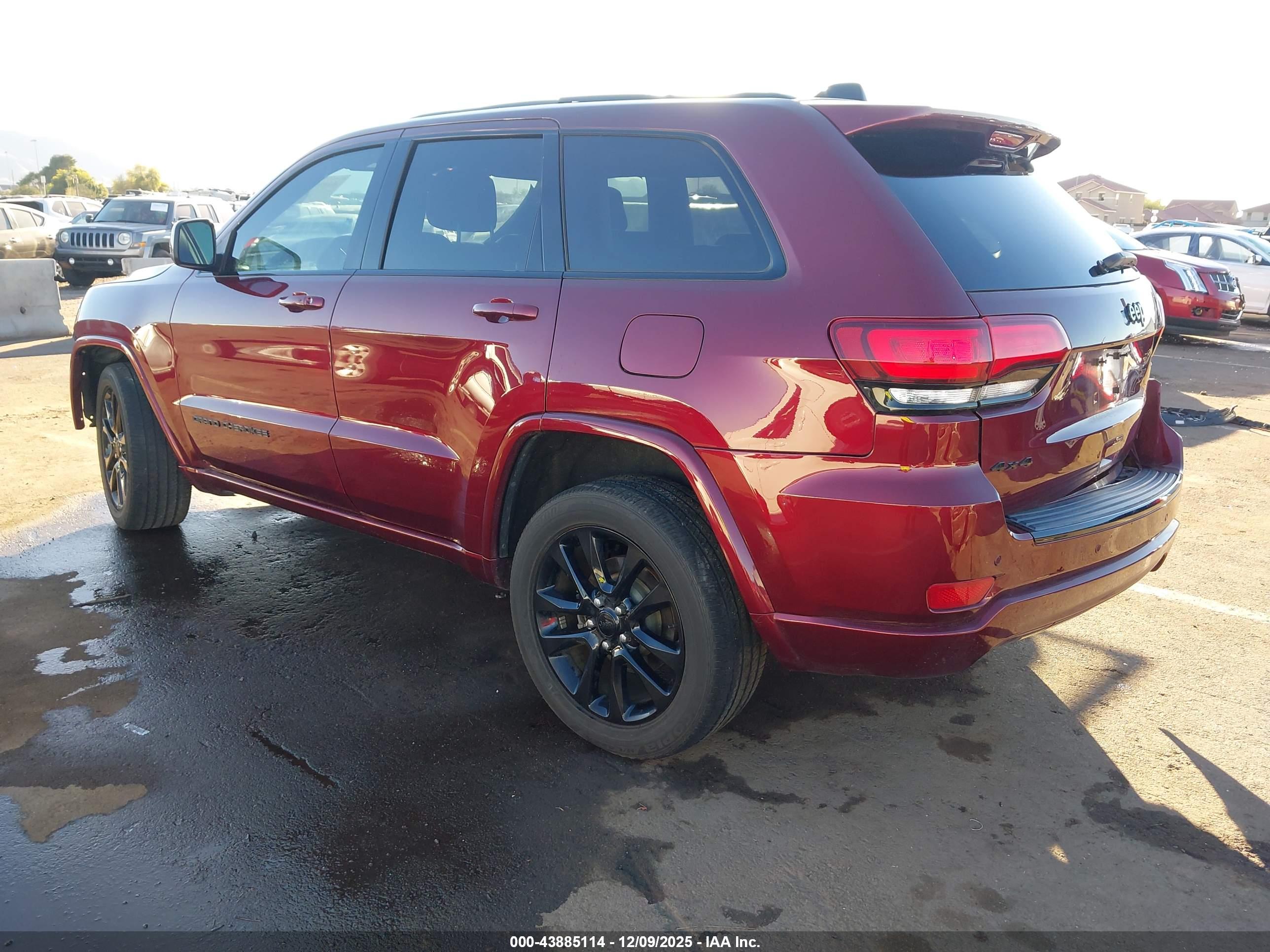 JEEP GRAND image 3