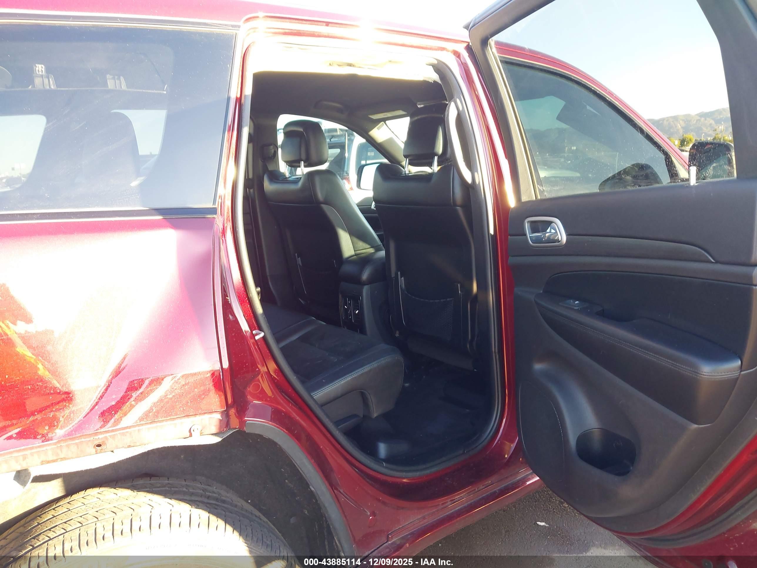 JEEP GRAND image 8