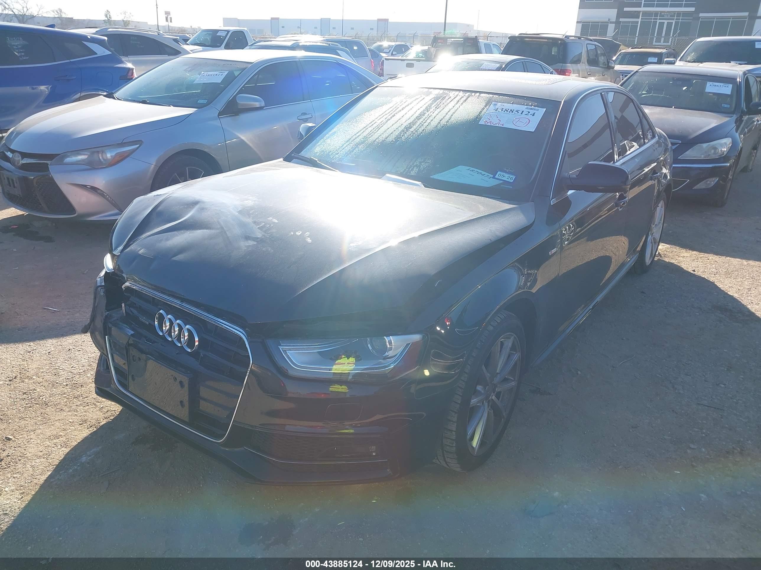 AUDI A4 image 2