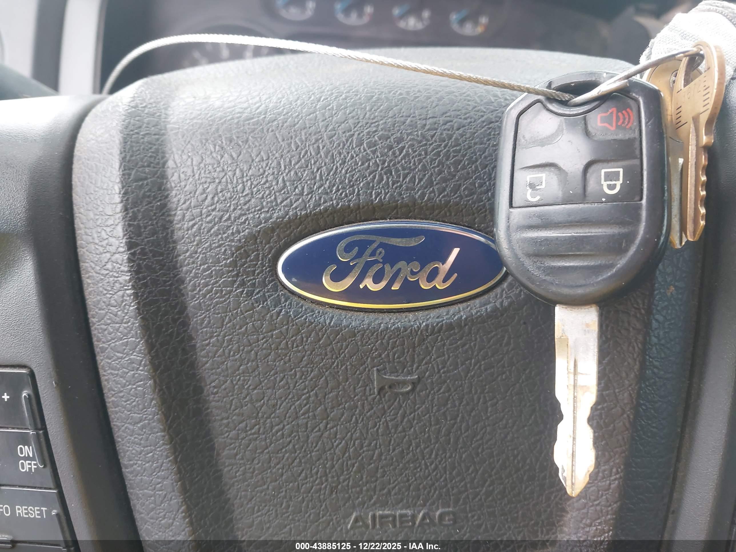 FORD F-150 image 11