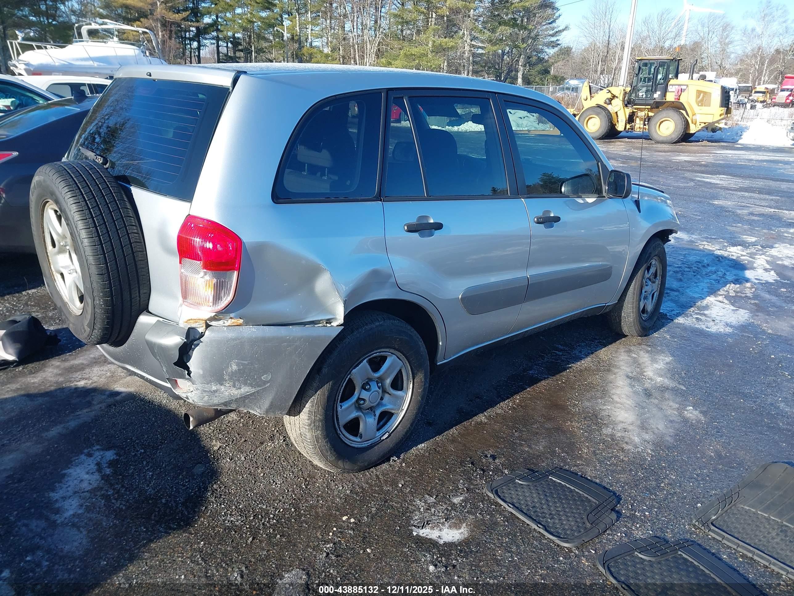 TOYOTA RAV4 image 4
