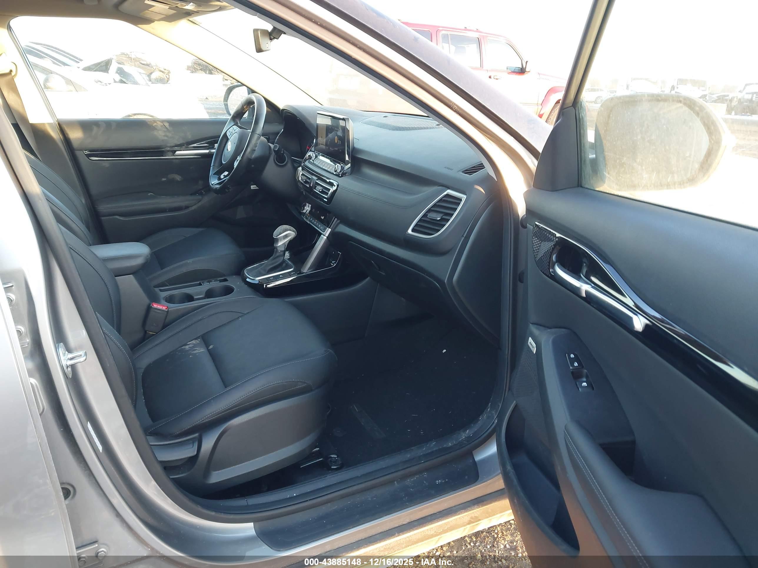 KIA SELTOS image 5
