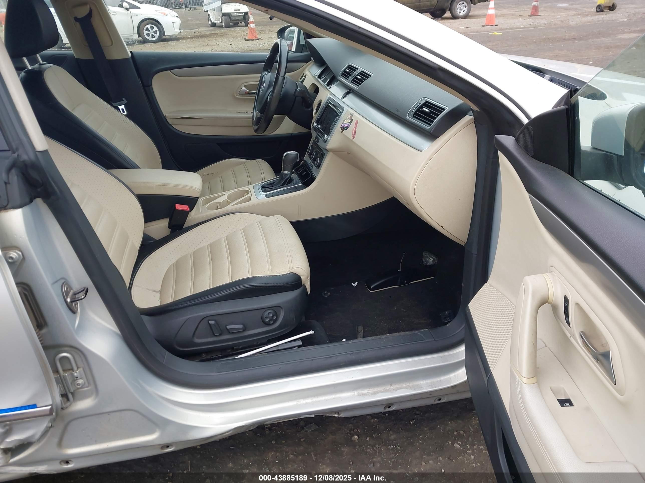 VOLKSWAGEN CC image 5